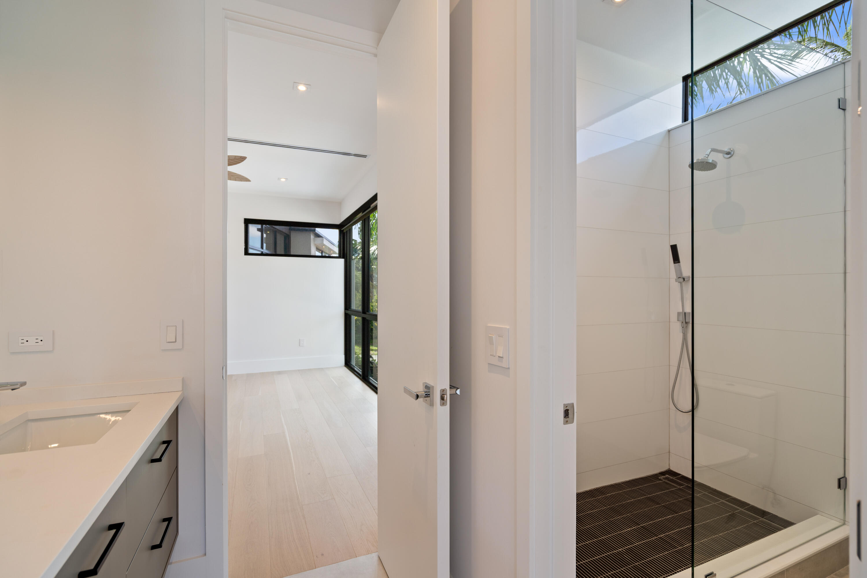 2500 Middle River, Fort Lauderdale FL 33305
