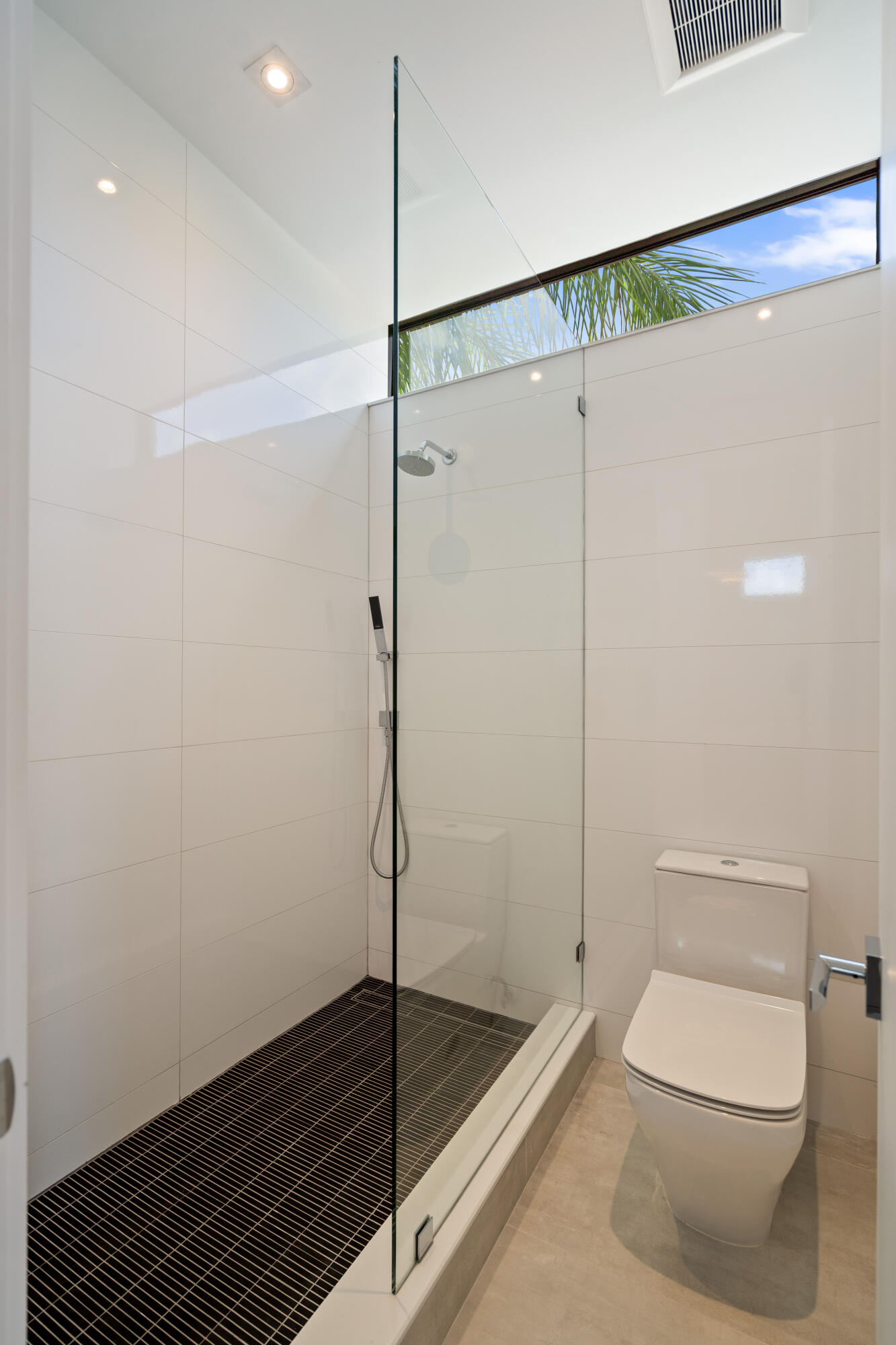 2500 Middle River, Fort Lauderdale FL 33305
