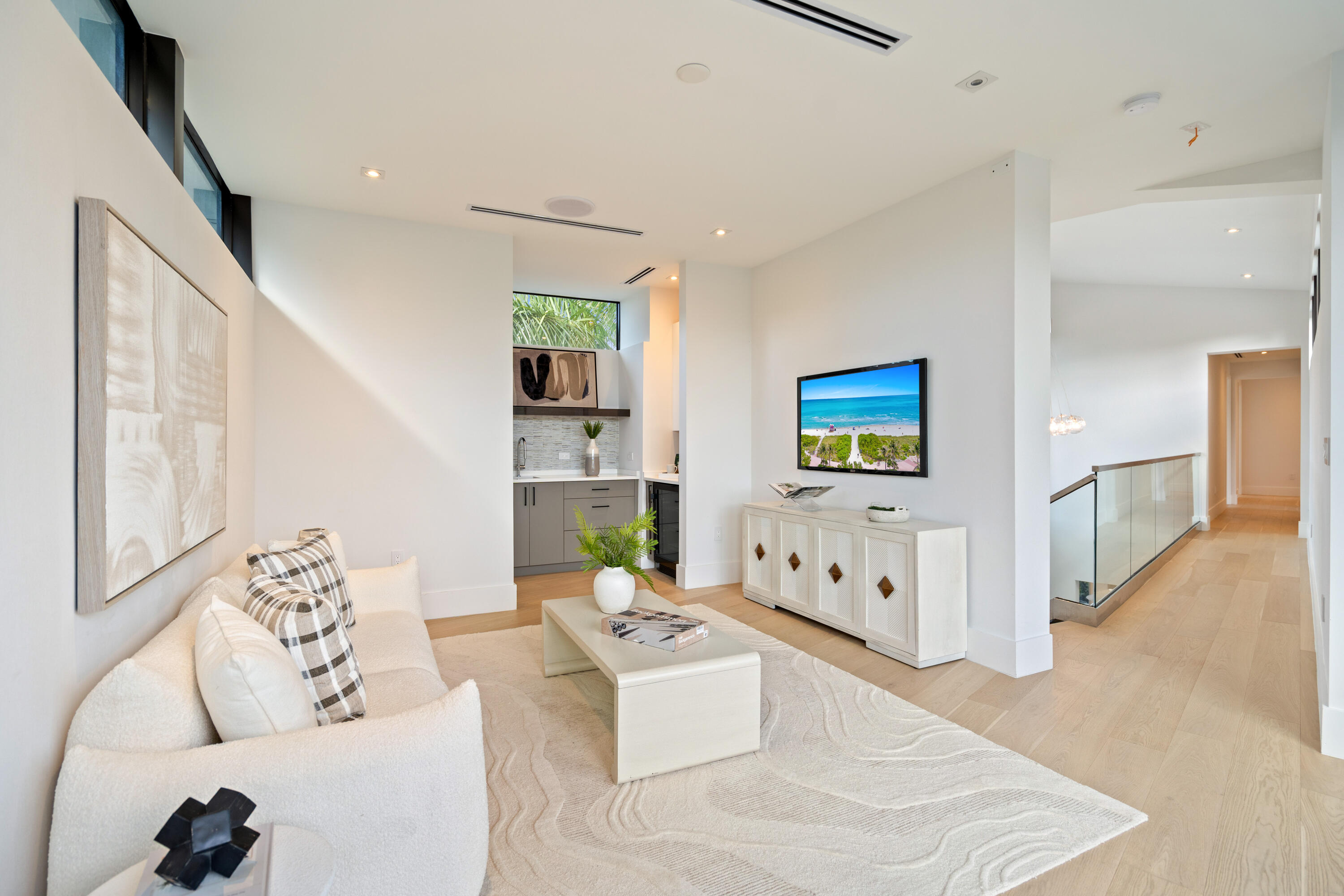 2500 Middle River, Fort Lauderdale FL 33305