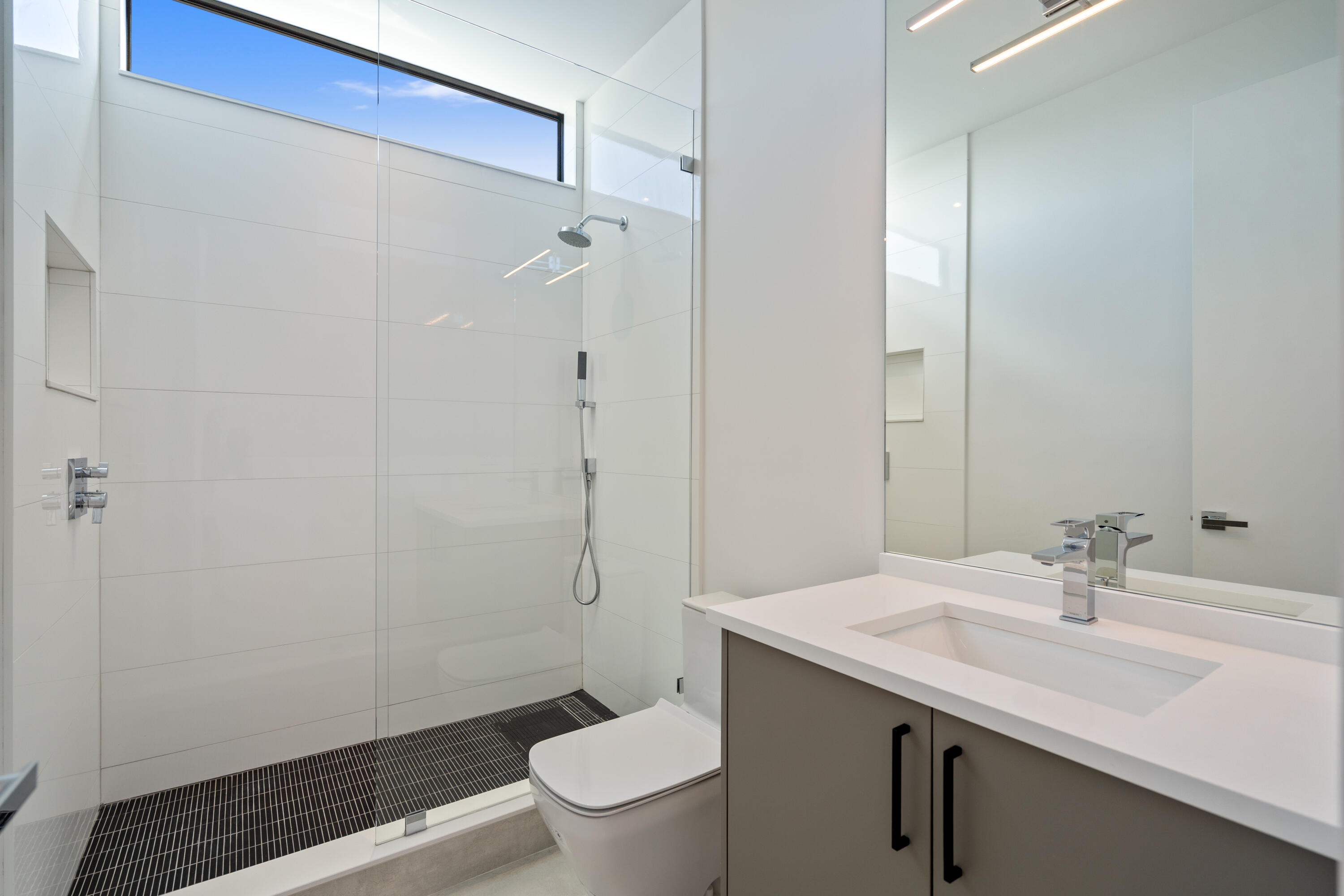 2500 Middle River, Fort Lauderdale FL 33305