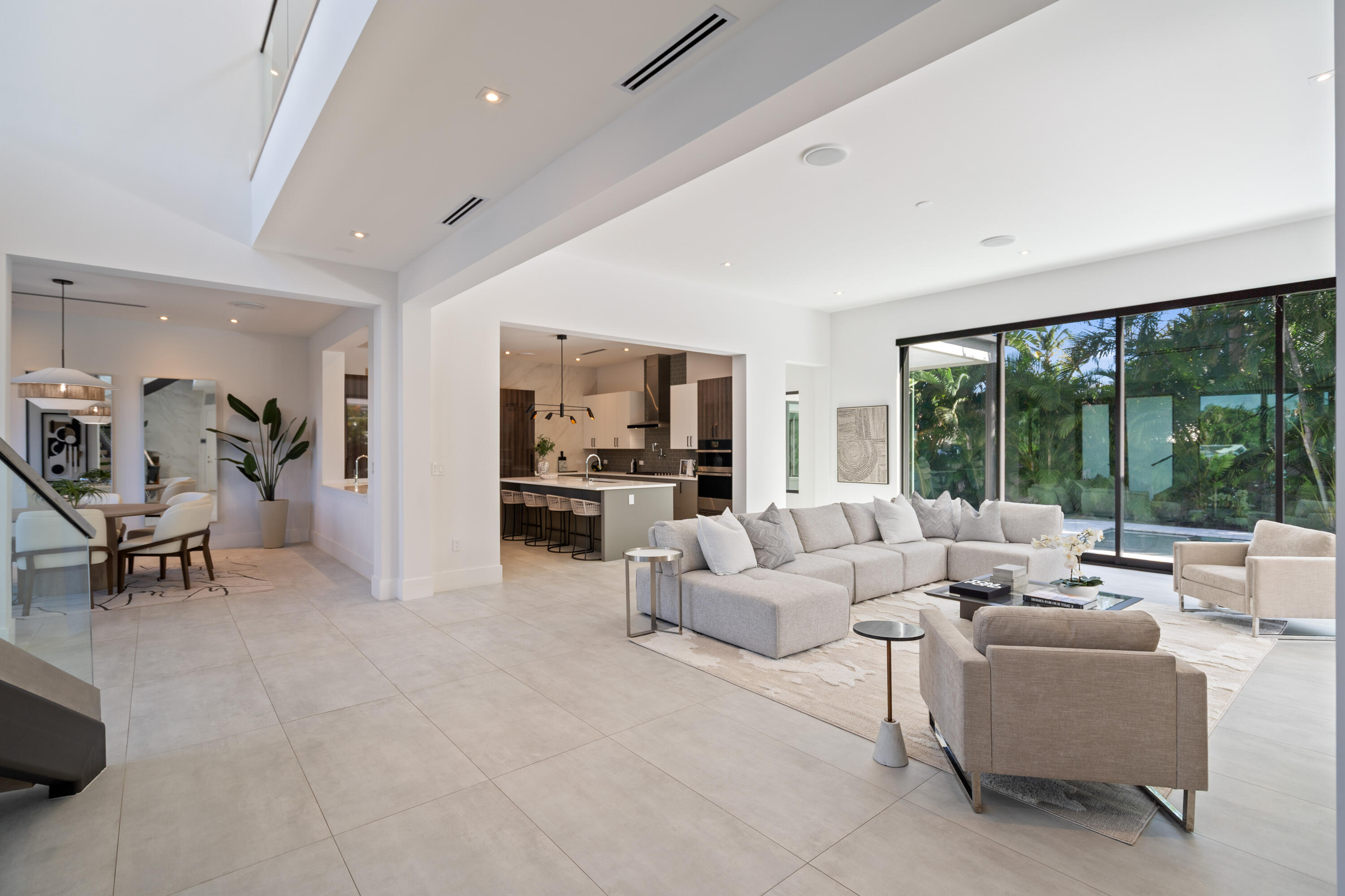 2500 Middle River, Fort Lauderdale FL 33305
