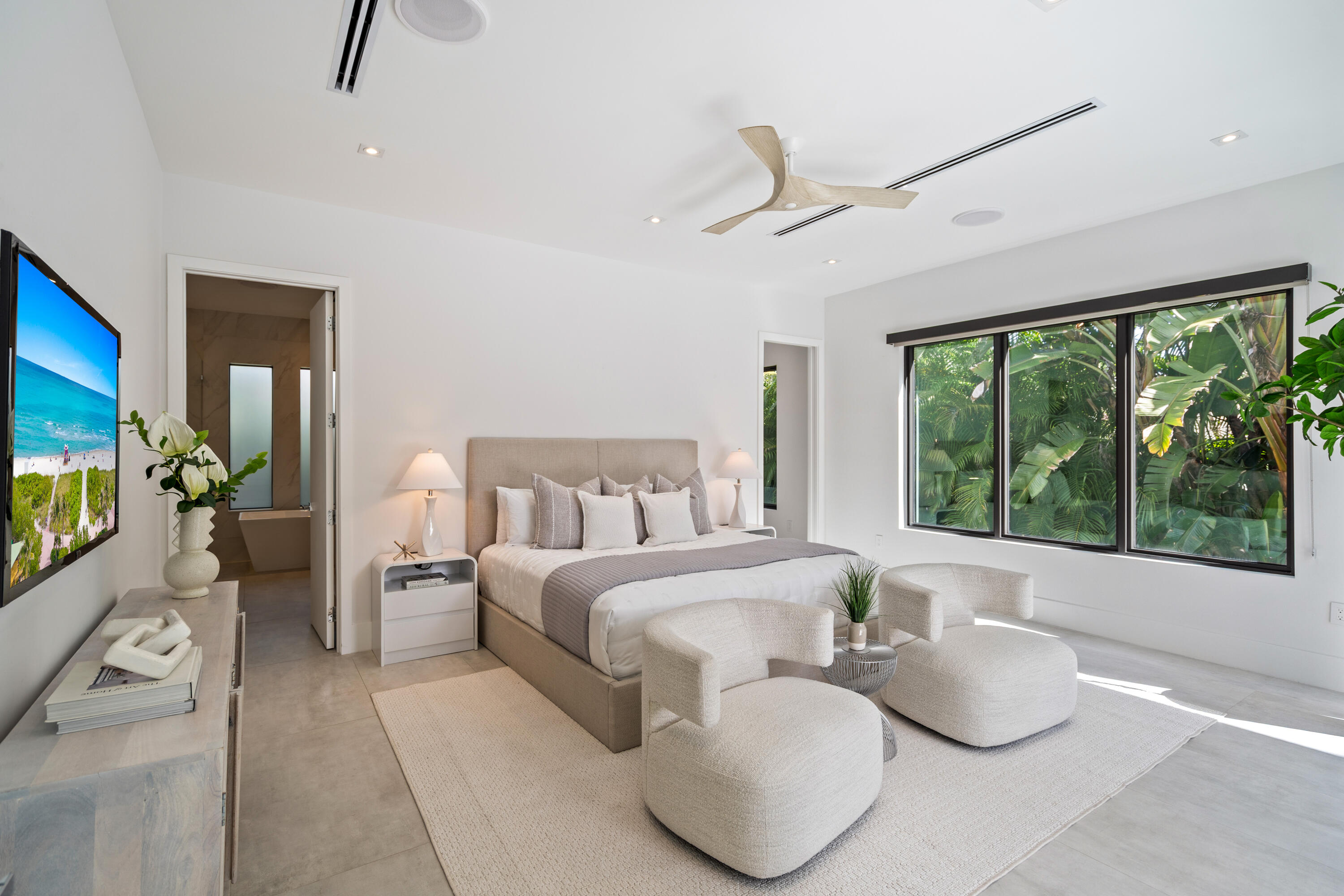 2500 Middle River, Fort Lauderdale FL 33305