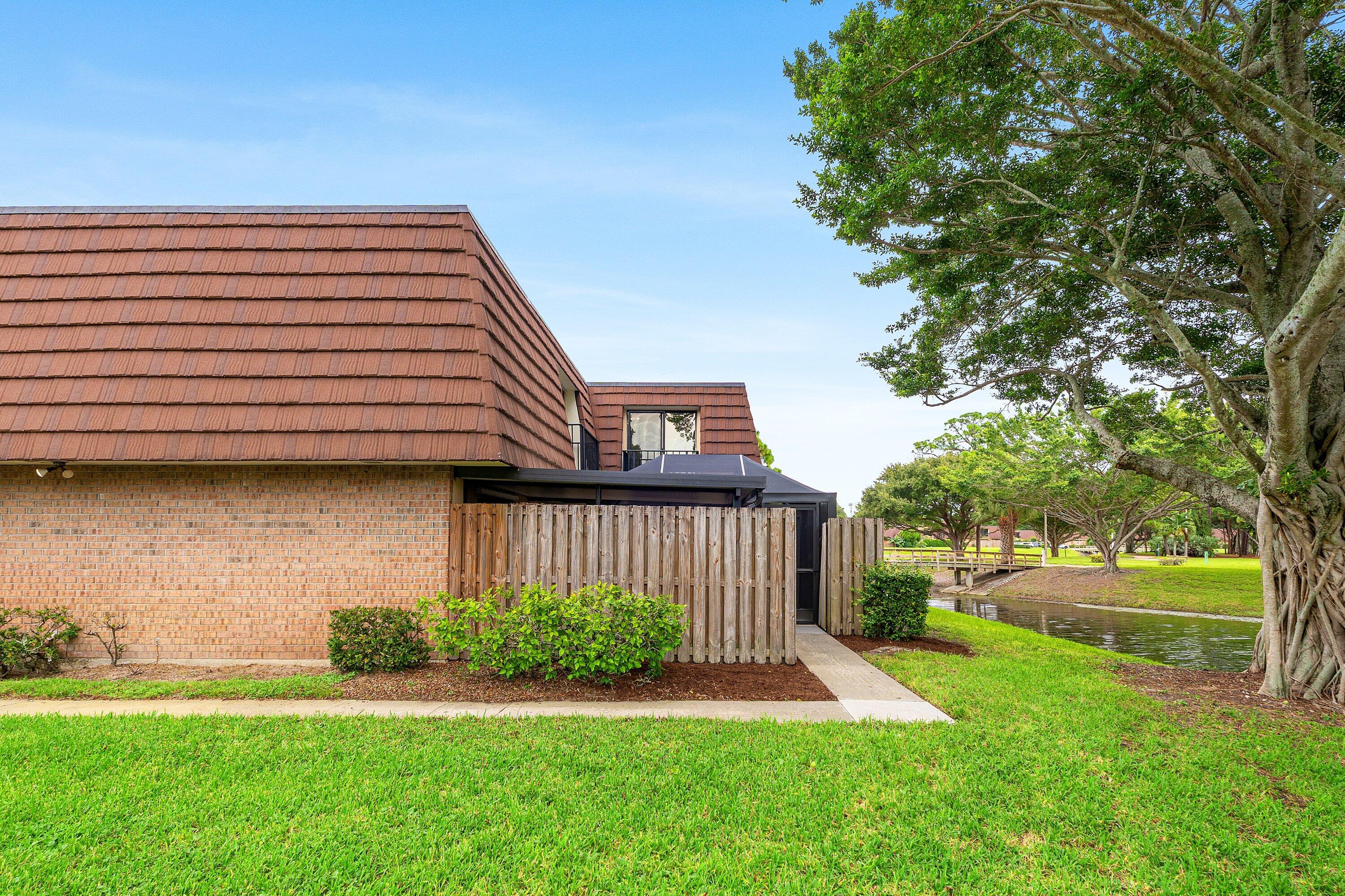 1815 18th, Palm Beach Gardens FL 33418