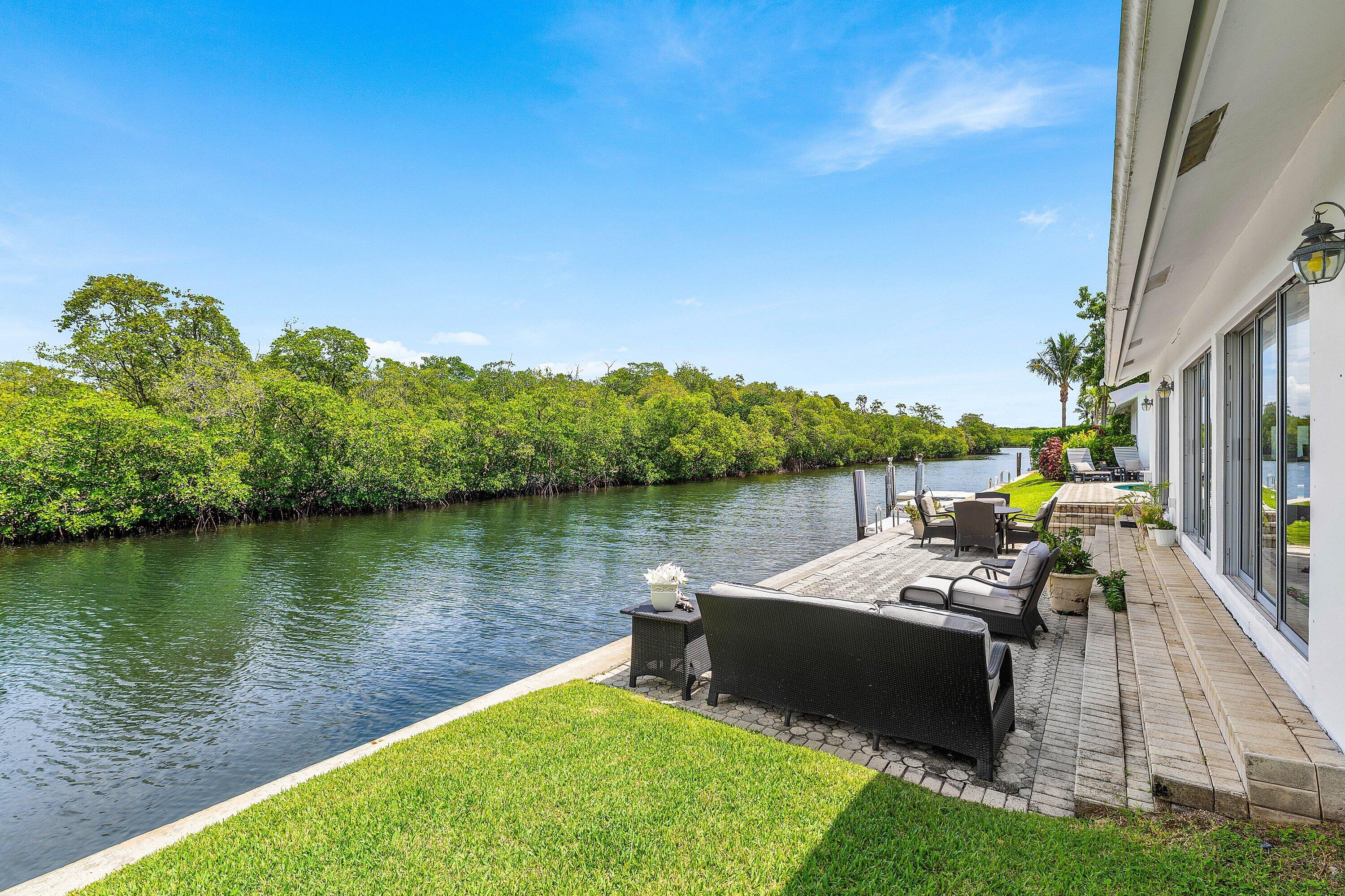 611 Phillips, Boca Raton FL 33432