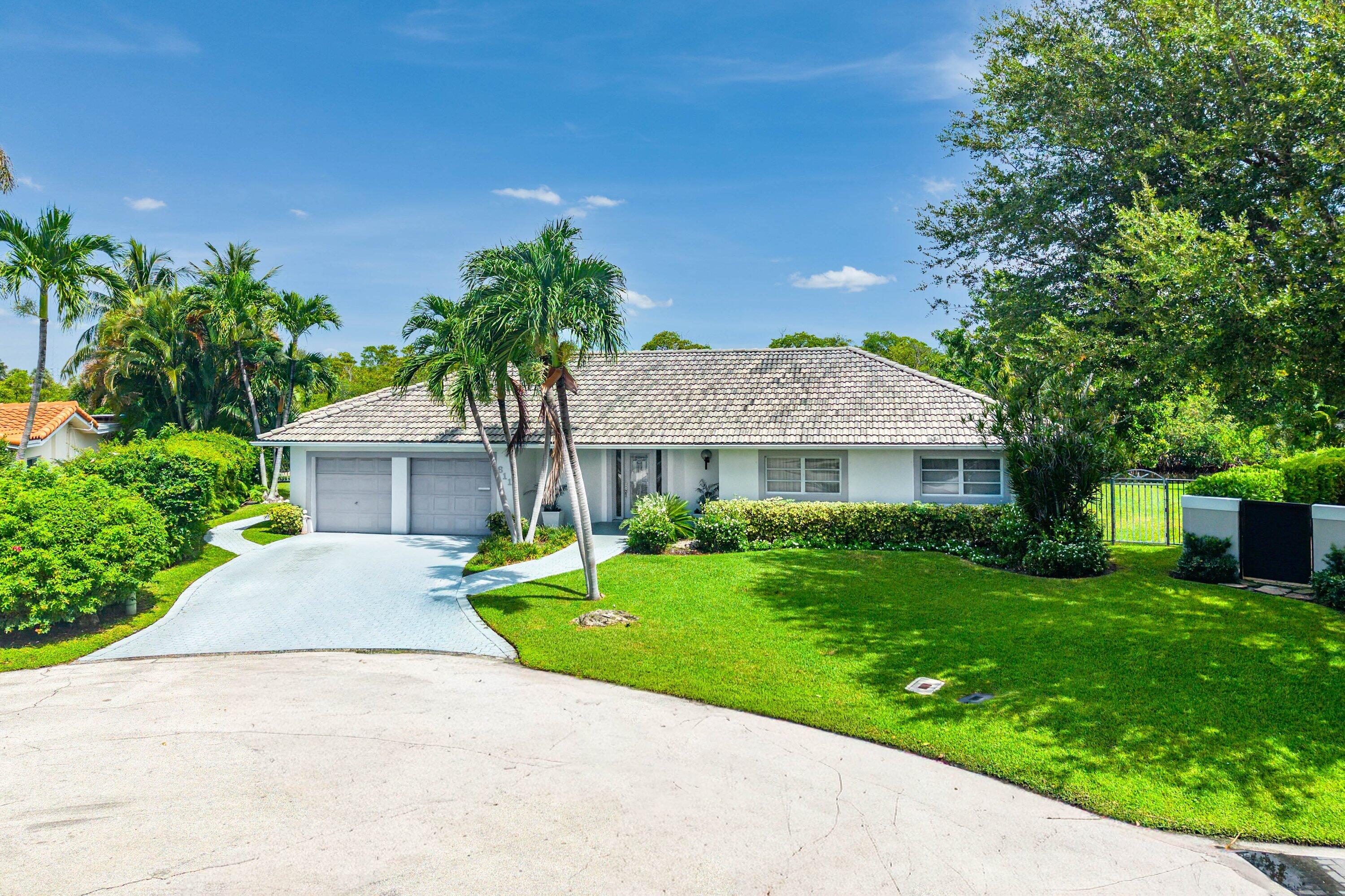 611 Phillips, Boca Raton FL 33432