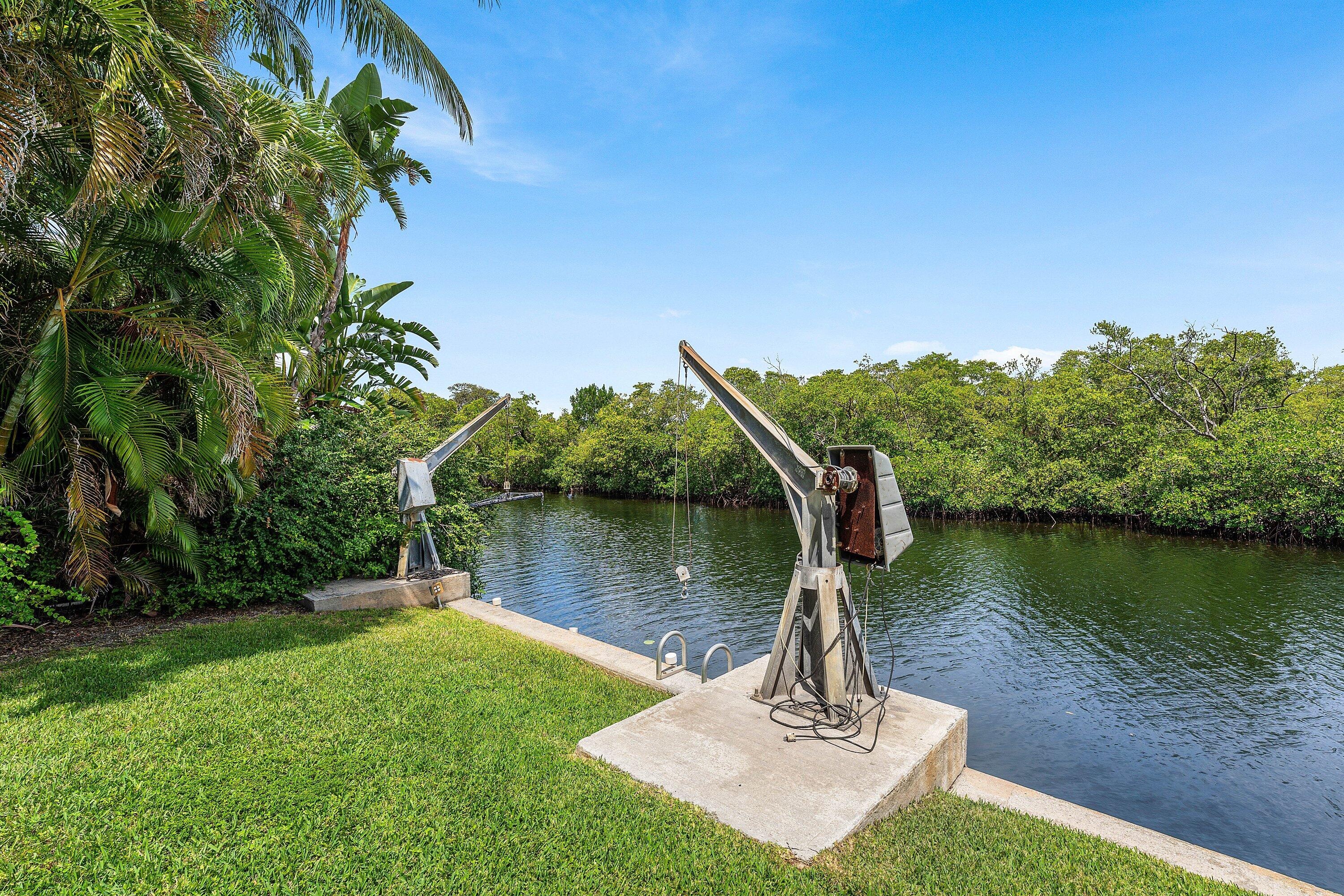 611 Phillips, Boca Raton FL 33432