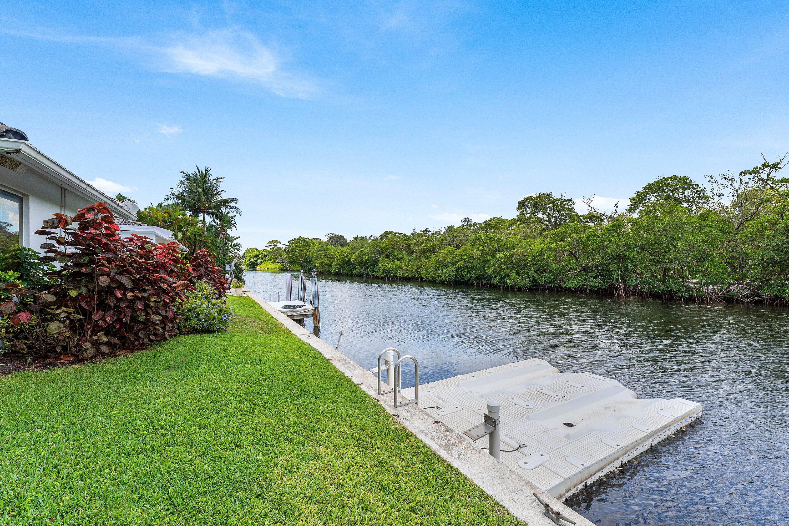 611 Phillips, Boca Raton FL 33432