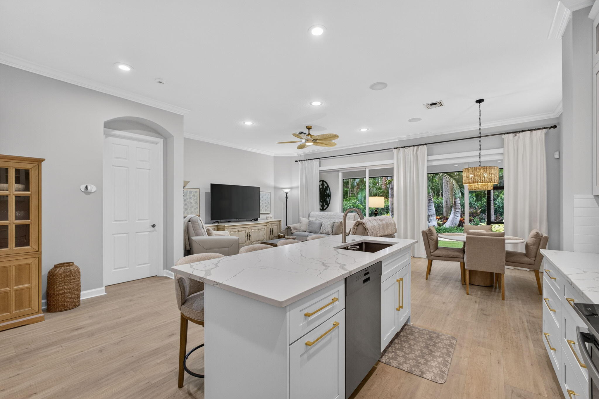 12491 AVILES, Palm Beach Gardens FL 33418