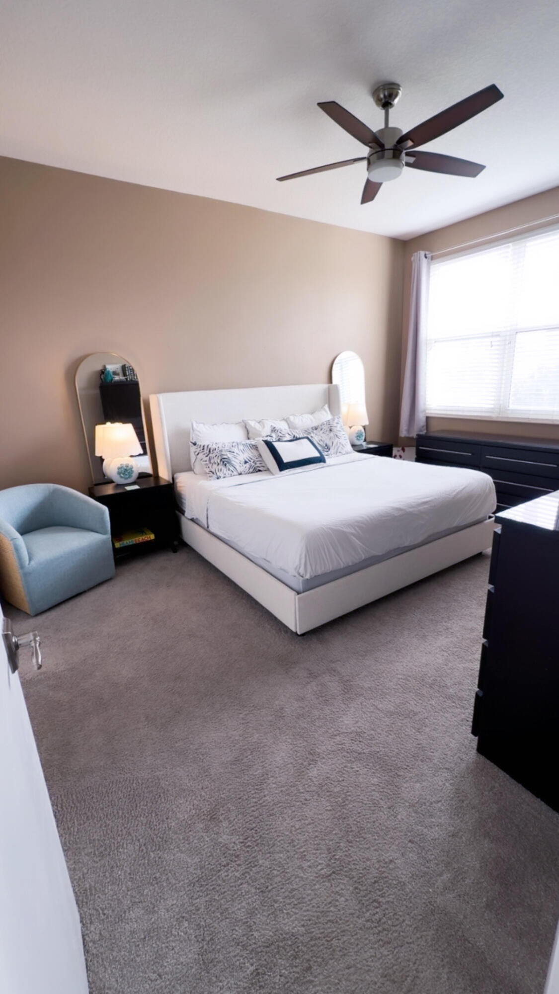 550 Okeechobee #227, West Palm Beach FL 33401