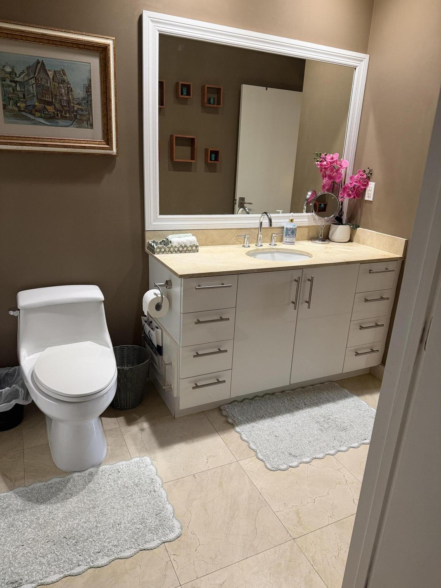 550 Okeechobee #227, West Palm Beach FL 33401