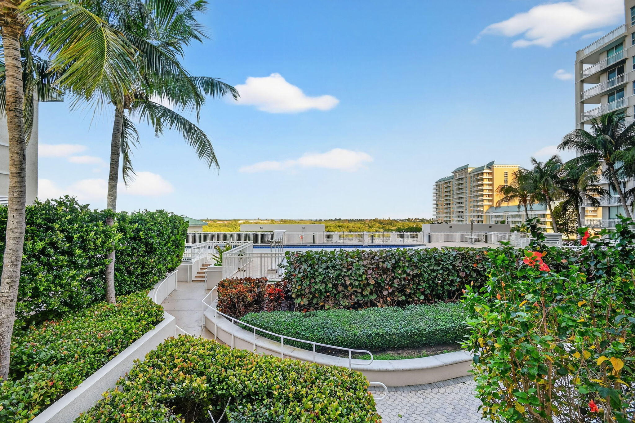 350 N Federal #605, Boynton Beach FL 33435