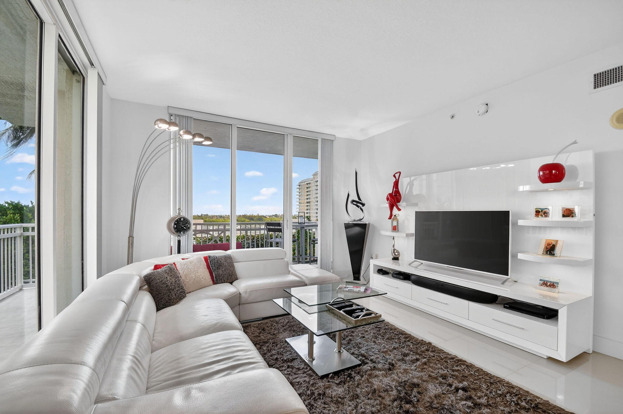 350 N Federal #605, Boynton Beach FL 33435