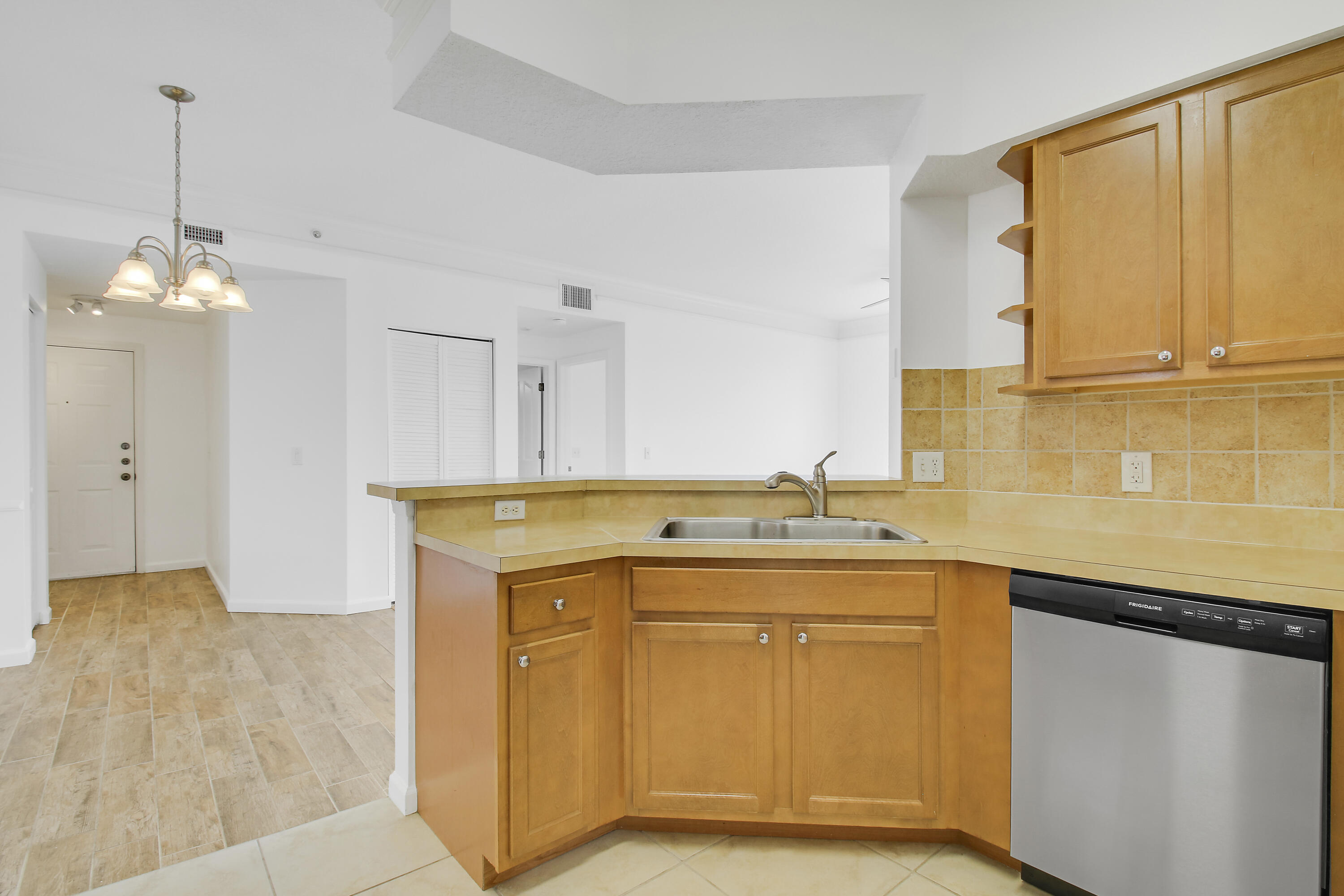 4308 Myrtlewood, Palm Beach Gardens FL 33418