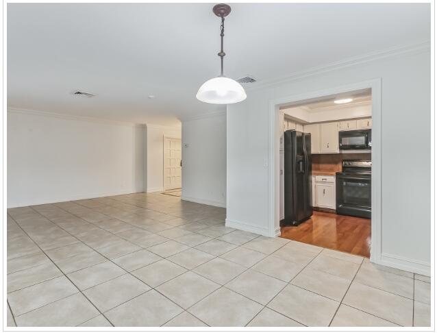 415 Pine Tree #17, Atlantis FL 33462