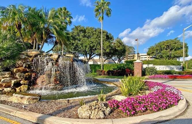 415 Pine Tree #17, Atlantis FL 33462