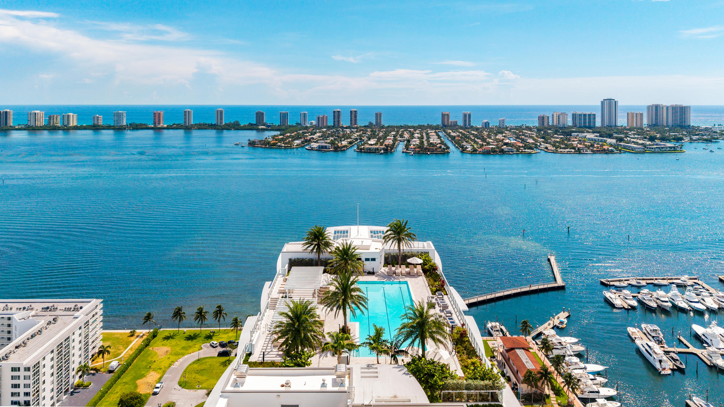 220 LAKE SHORE #612, West Palm Beach FL 33403
