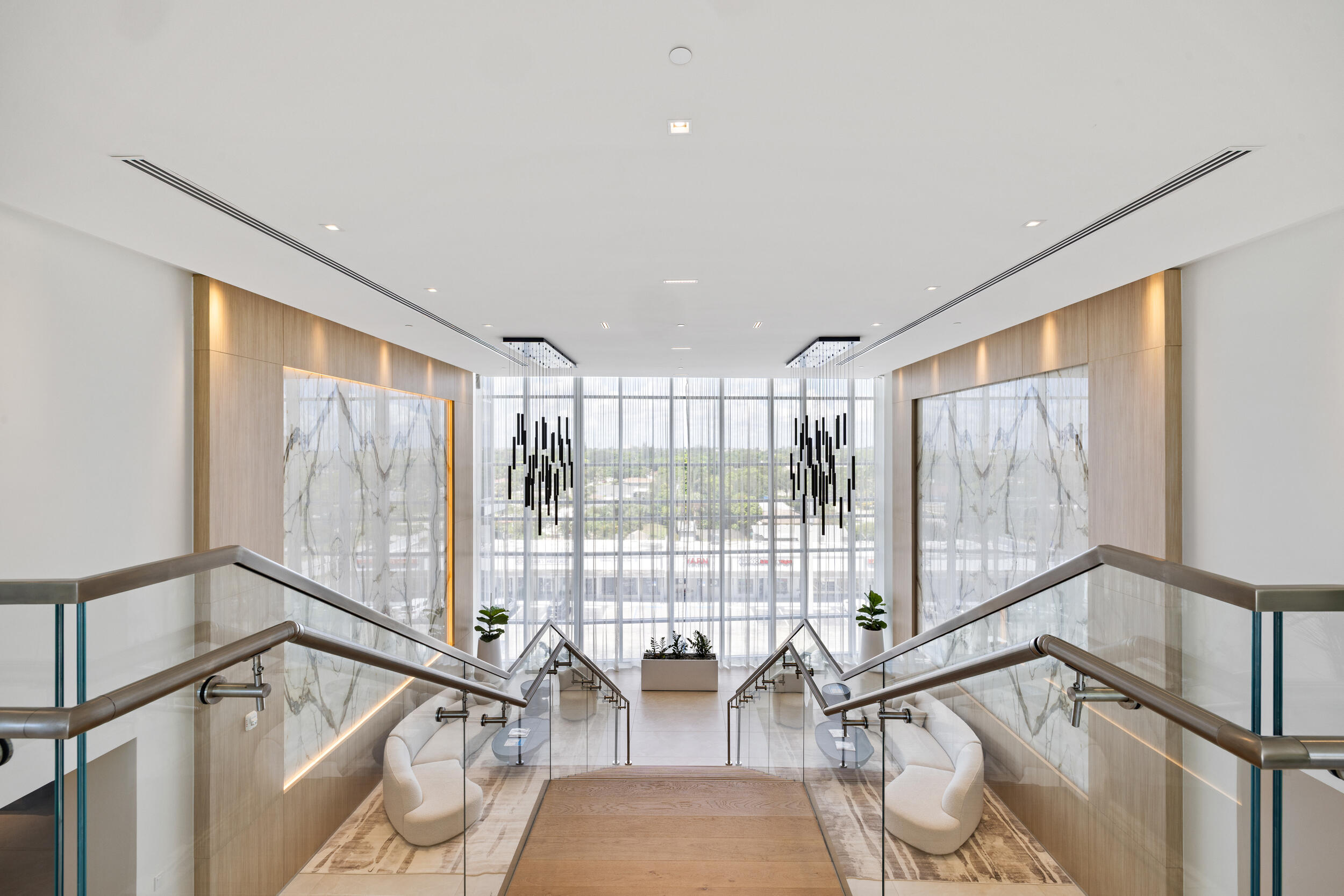 220 LAKE SHORE #612, West Palm Beach FL 33403