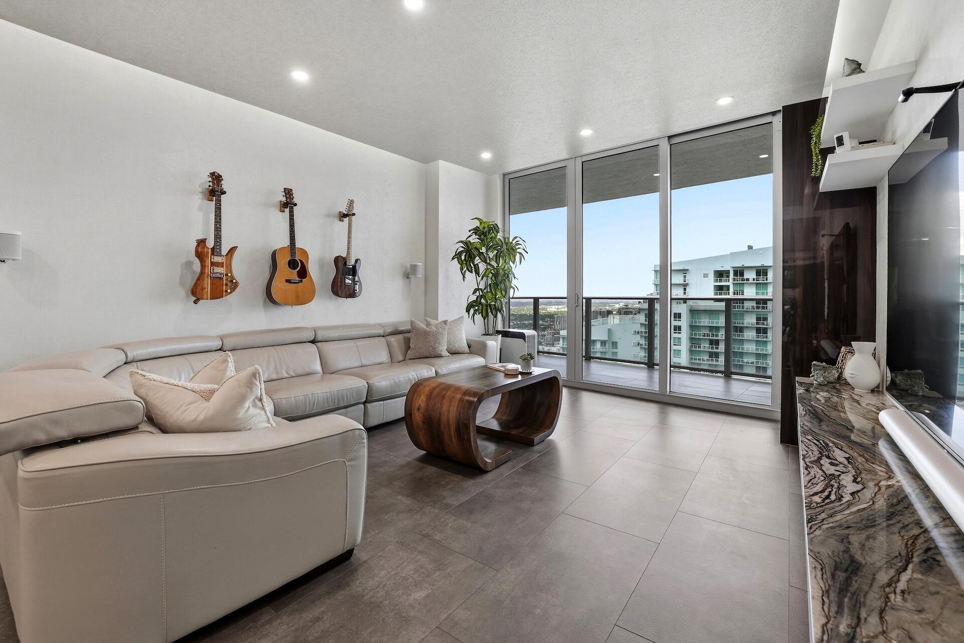 488 NE 18th #5009, Miami FL 33132