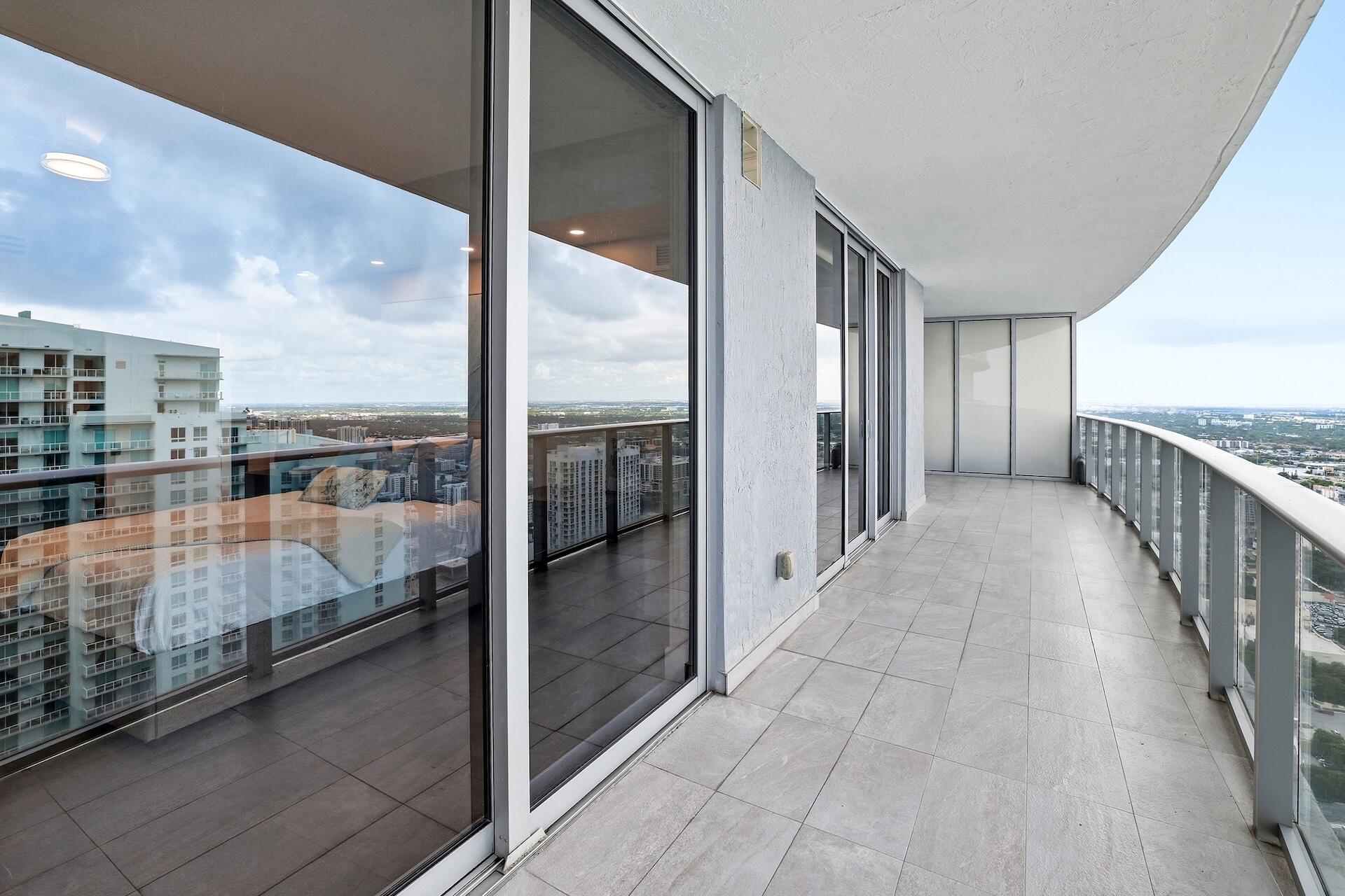 488 NE 18th #5009, Miami FL 33132