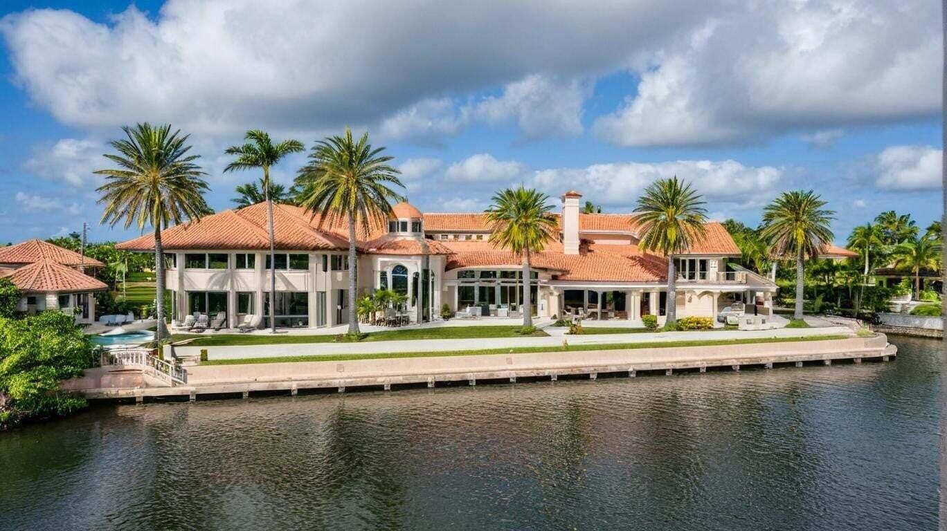 3100 NE 46th, Lighthouse Point FL 33064