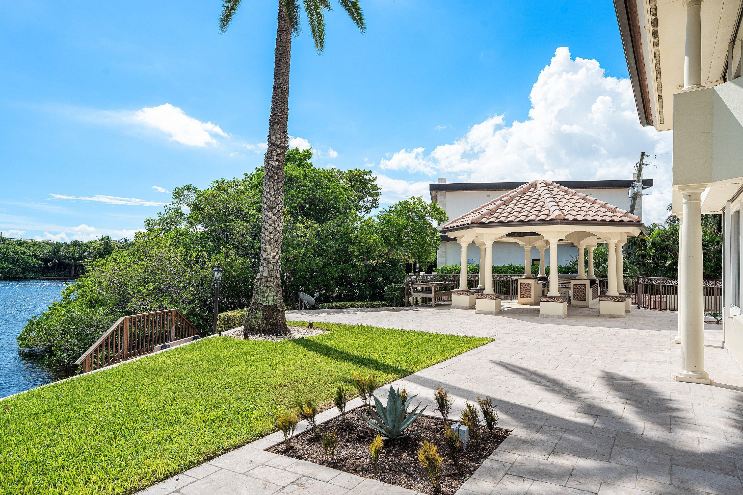 3100 NE 46th, Lighthouse Point FL 33064