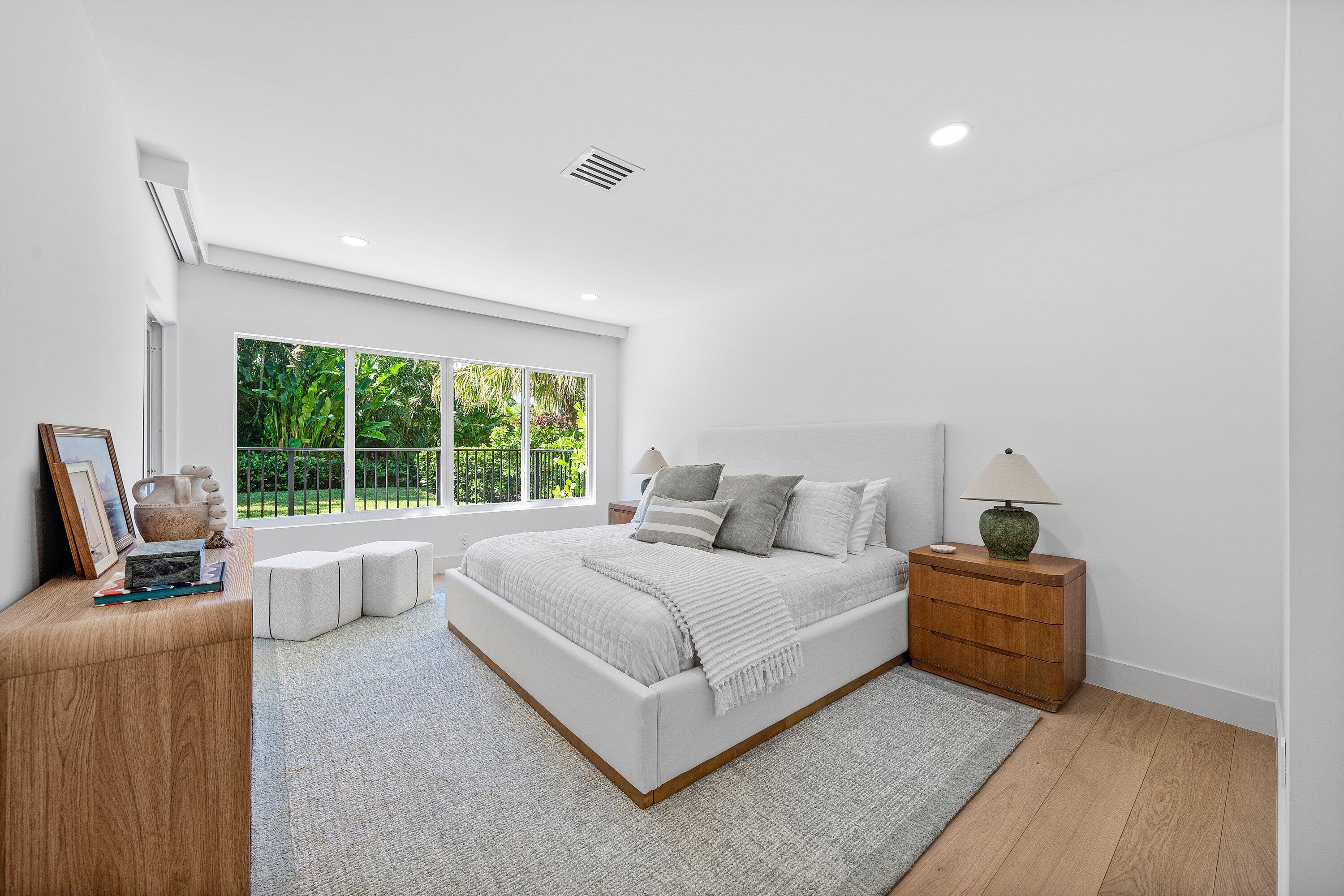 16 Little Pond, Manalapan FL 33462