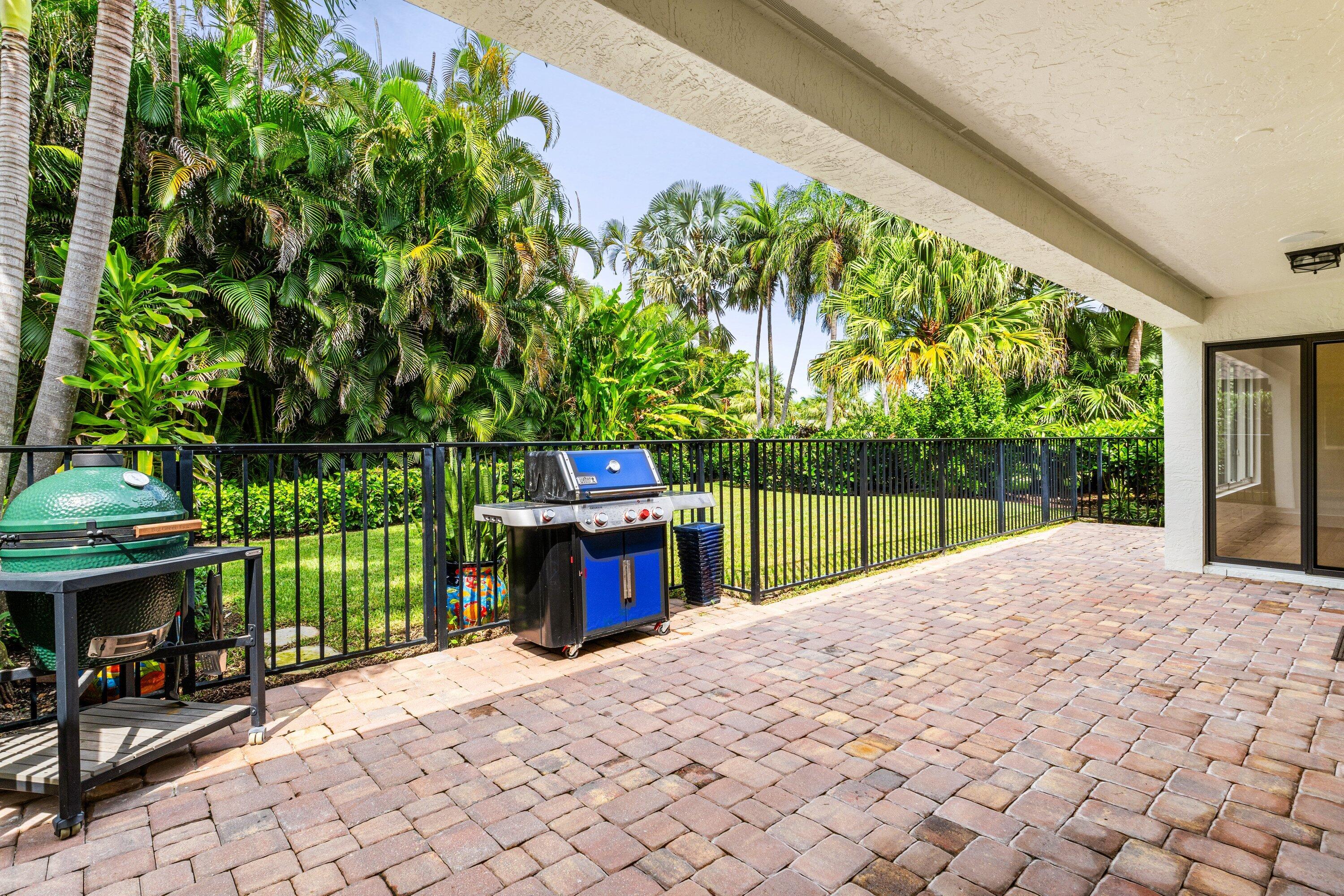 16 Little Pond, Manalapan FL 33462