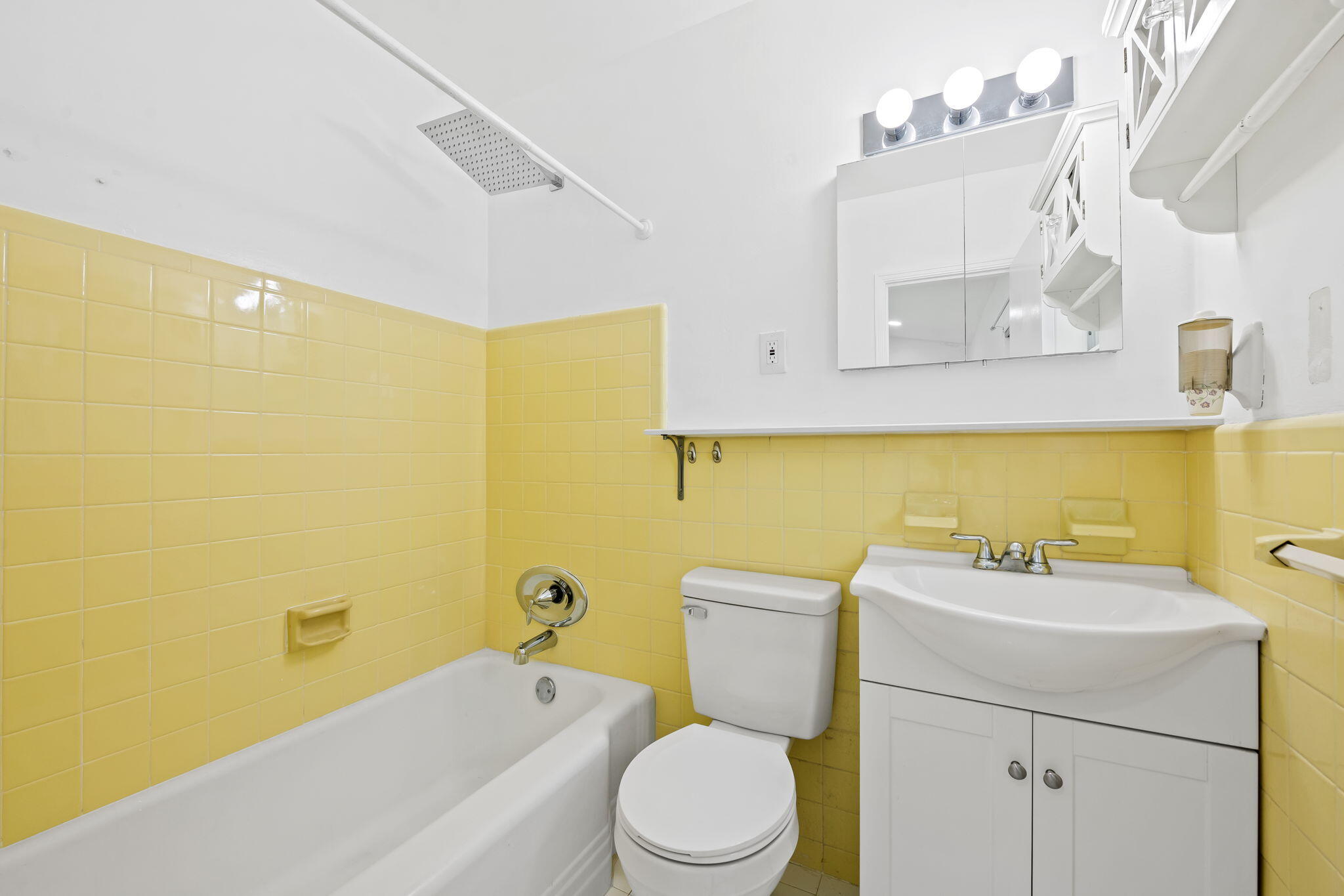 1705 NE 26TH, Fort Lauderdale FL 33305