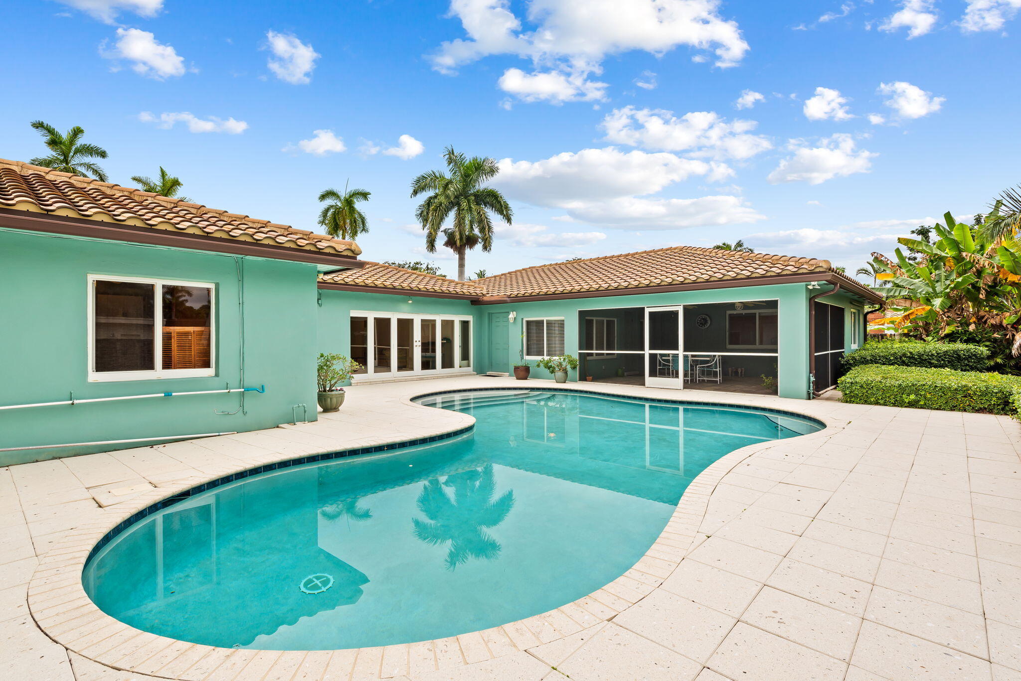 1322 MONROE, Hollywood FL 33019