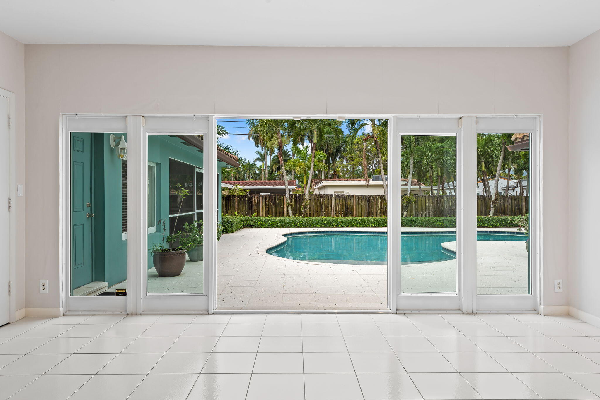 1322 MONROE, Hollywood FL 33019