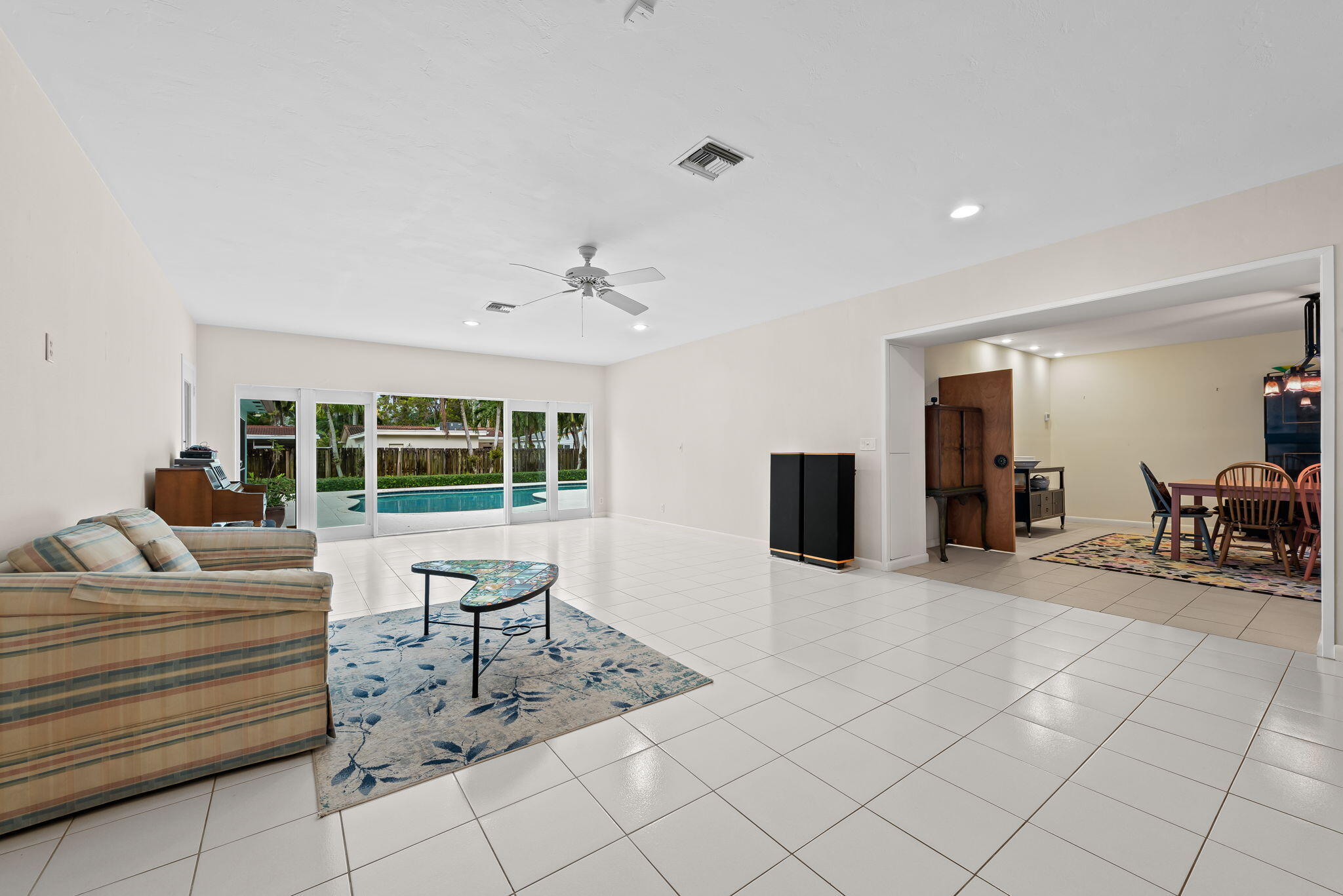 1322 MONROE, Hollywood FL 33019