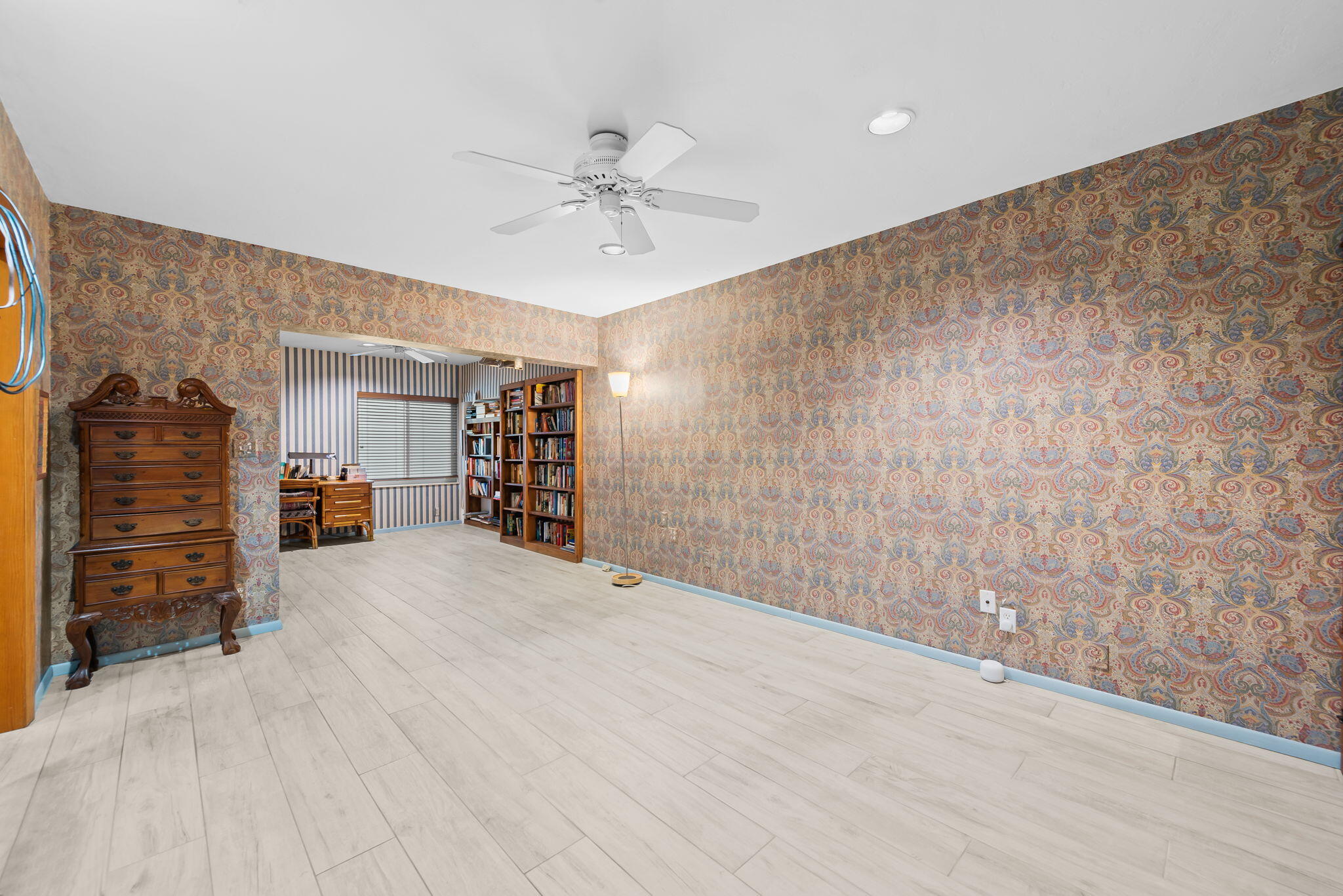 1322 MONROE, Hollywood FL 33019