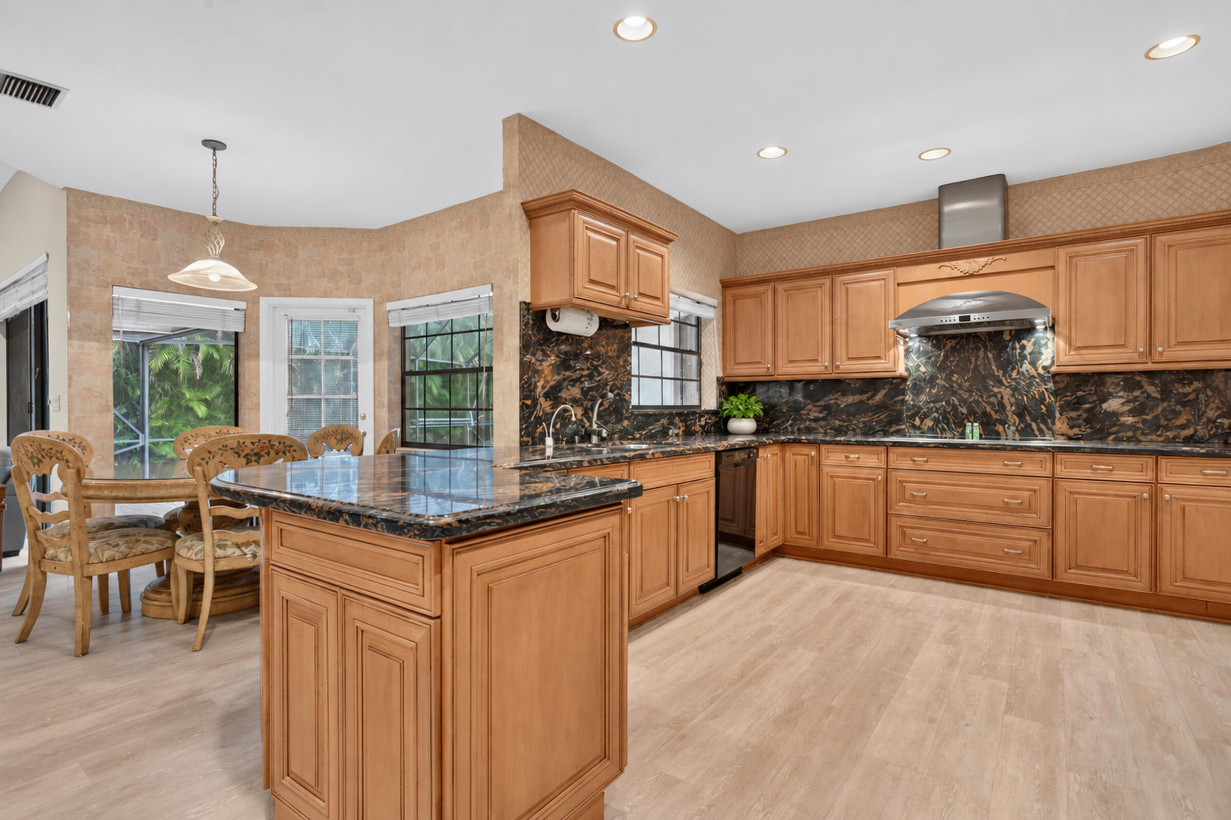 10240 Vestal, Coral Springs FL 33071
