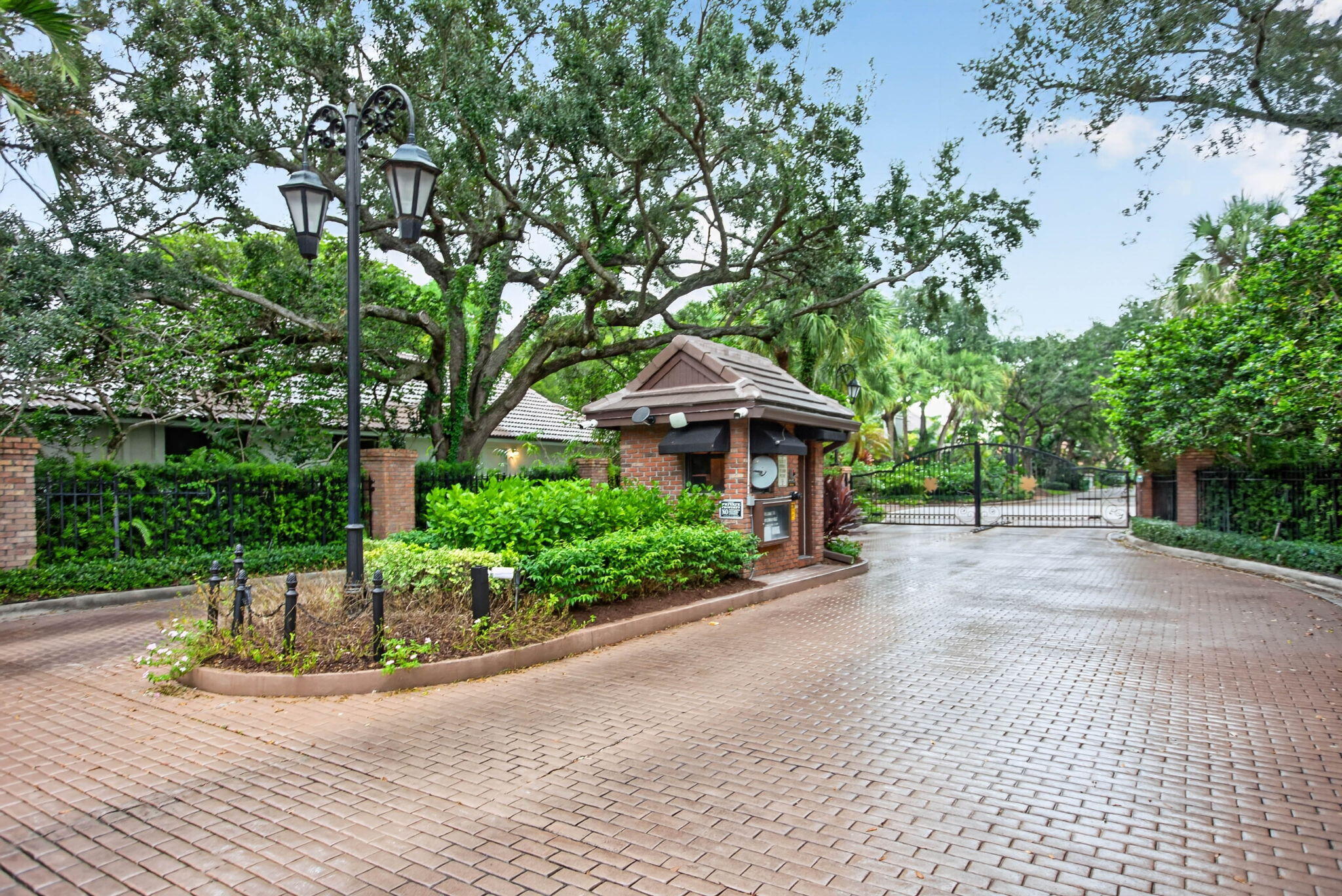 10240 Vestal, Coral Springs FL 33071