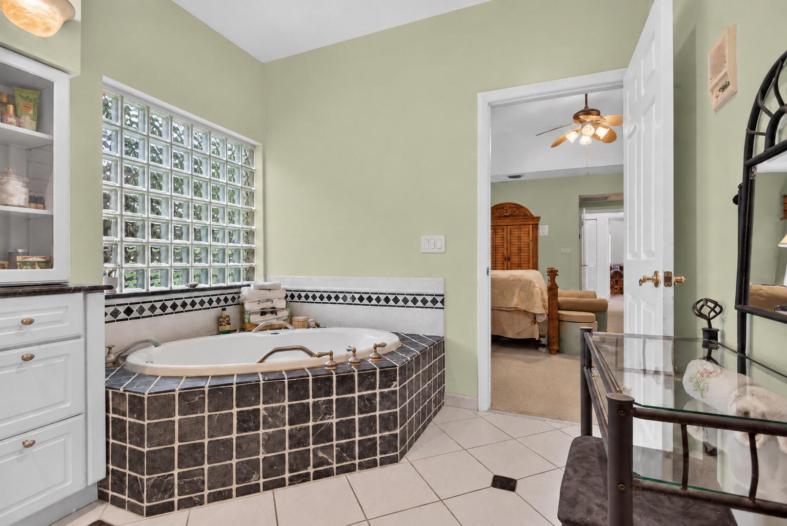 10240 Vestal, Coral Springs FL 33071