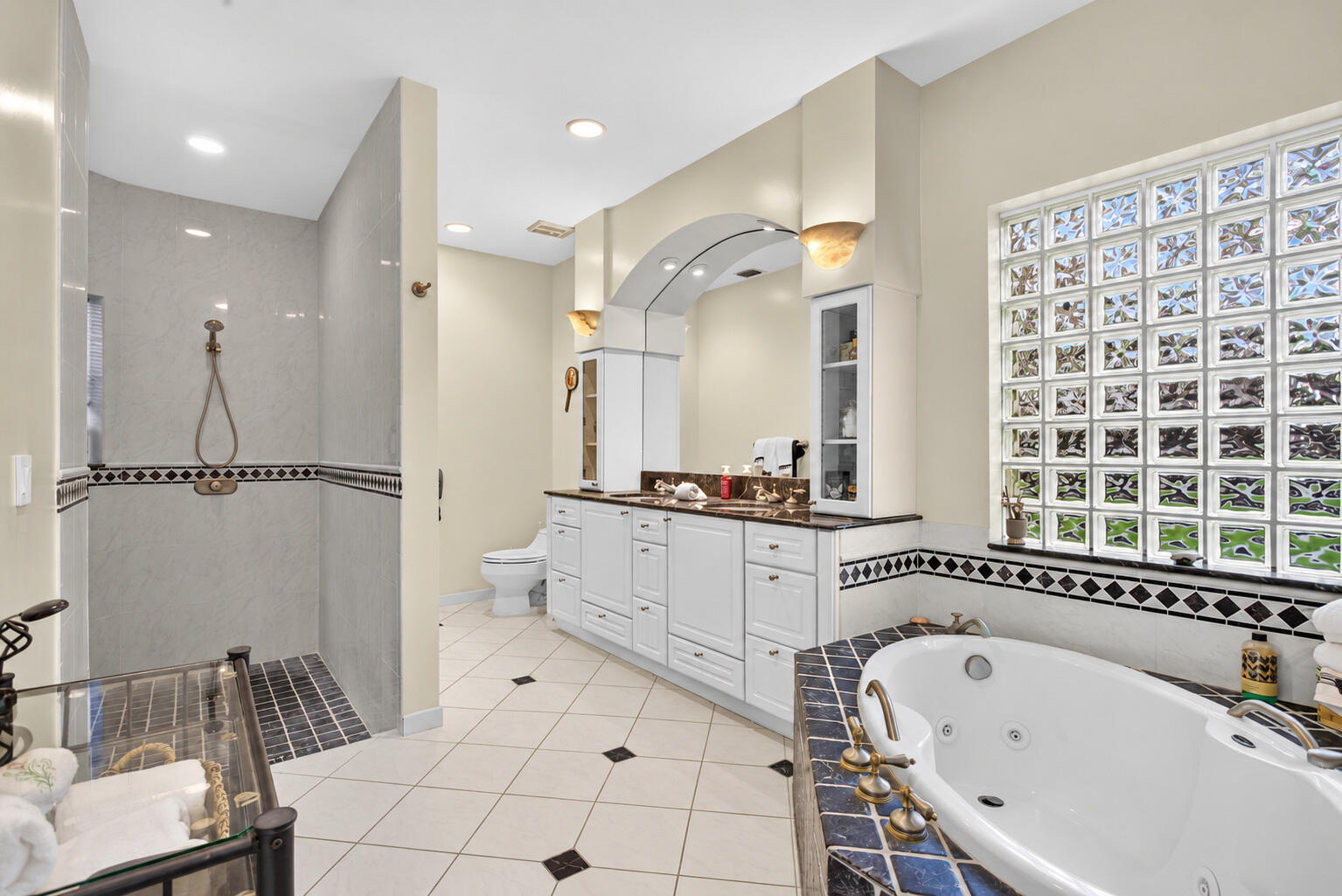 10240 Vestal, Coral Springs FL 33071