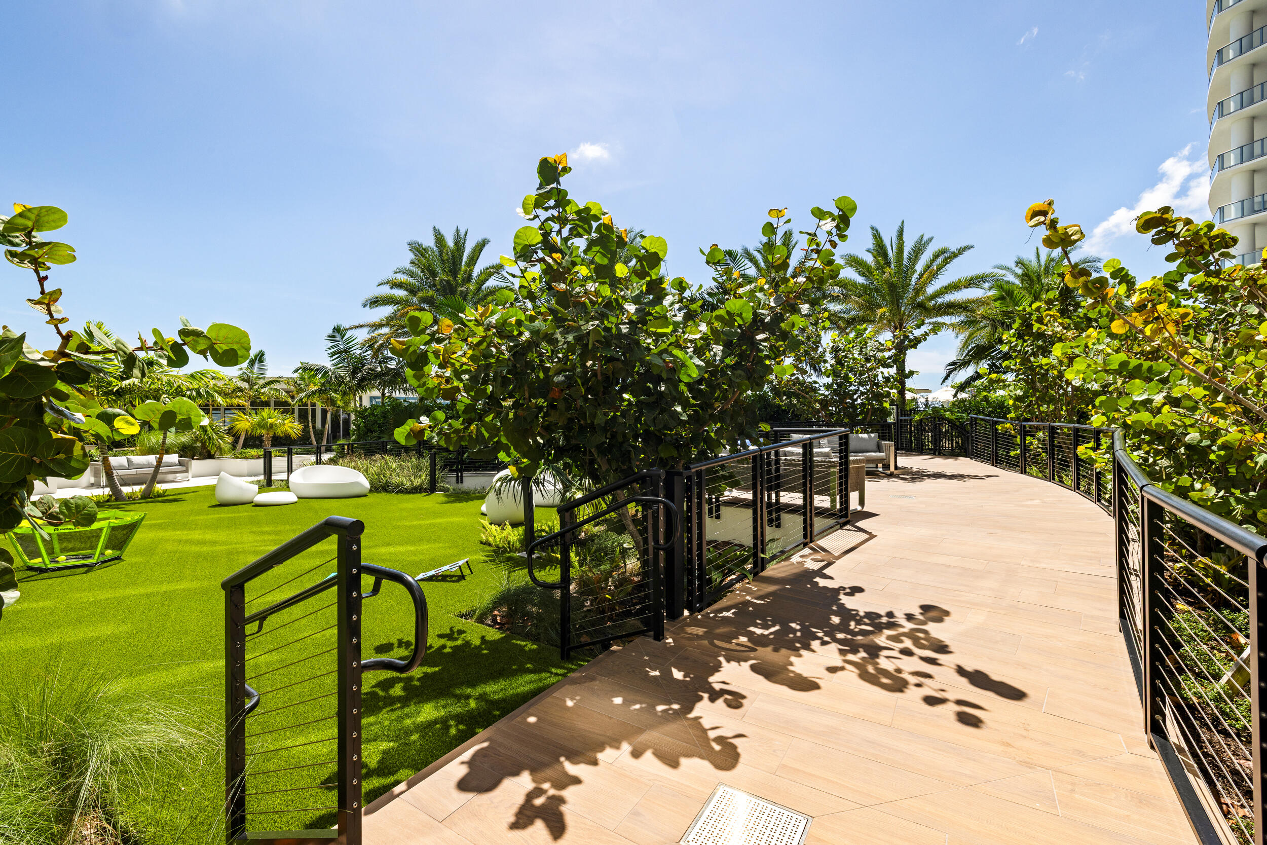 220 Lake Shore #704, Lake Park FL 33403