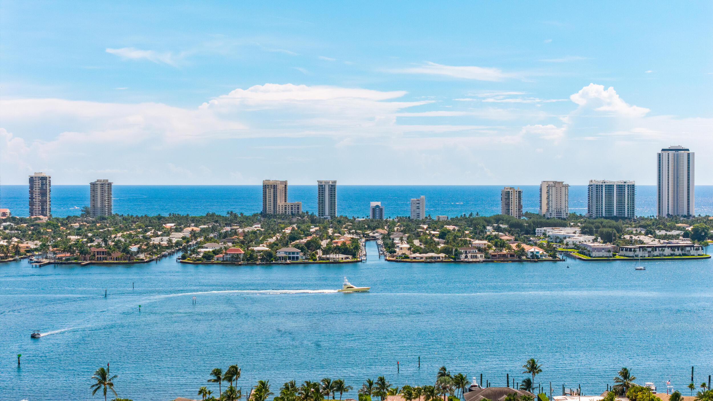 220 Lake Shore #704, Lake Park FL 33403