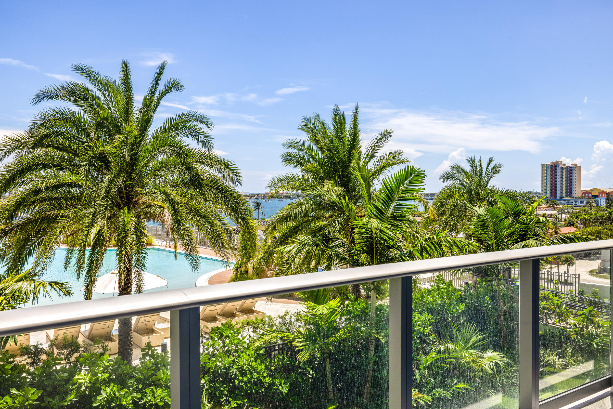 220 Lake Shore #704, Lake Park FL 33403