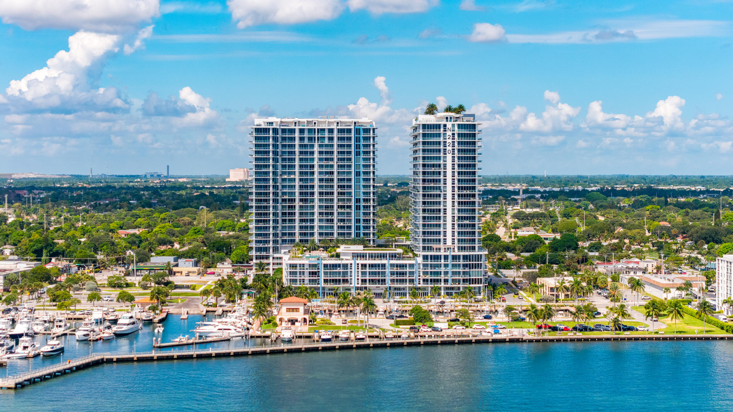 220 Lake Shore #704, Lake Park FL 33403