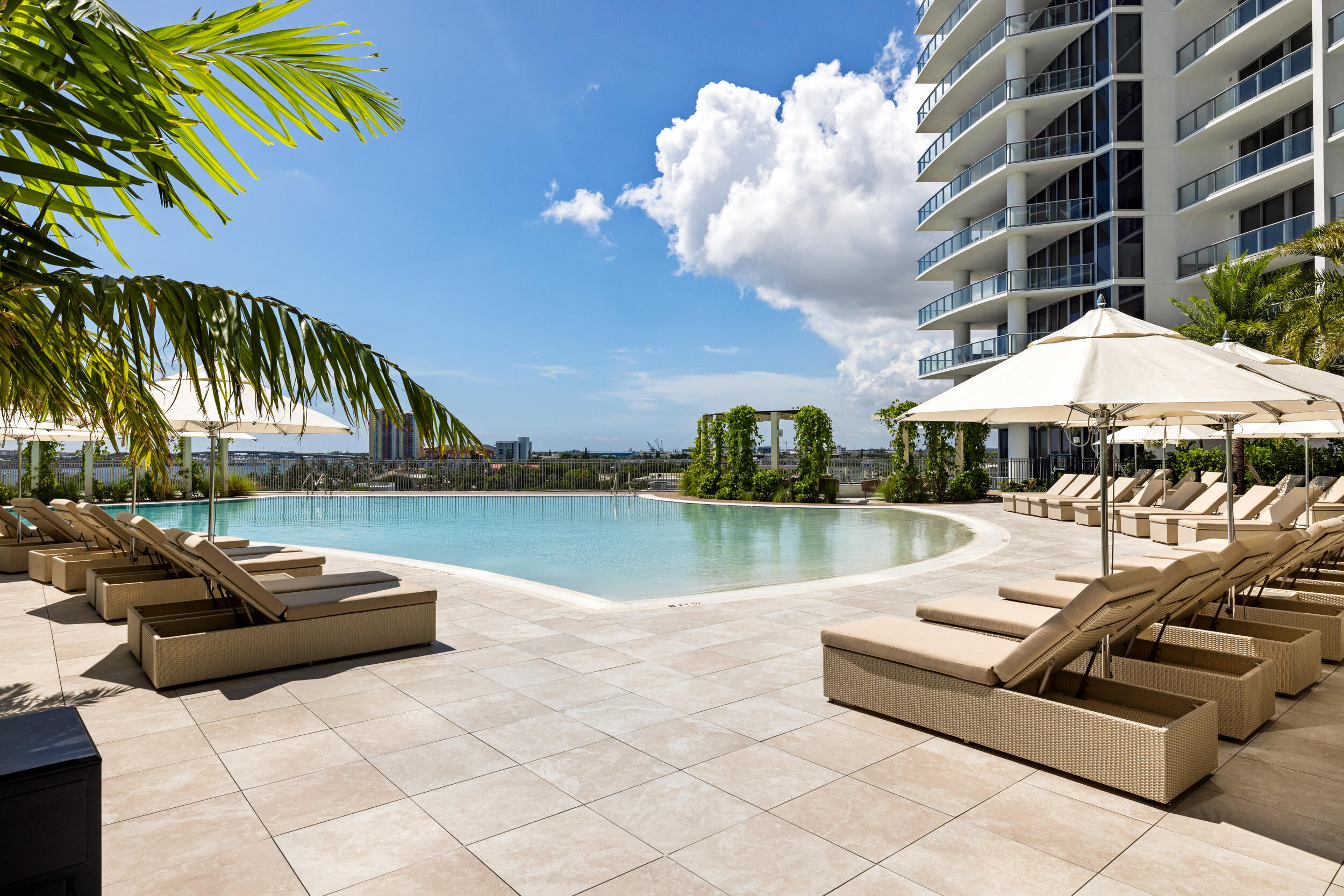 220 Lake Shore #704, Lake Park FL 33403