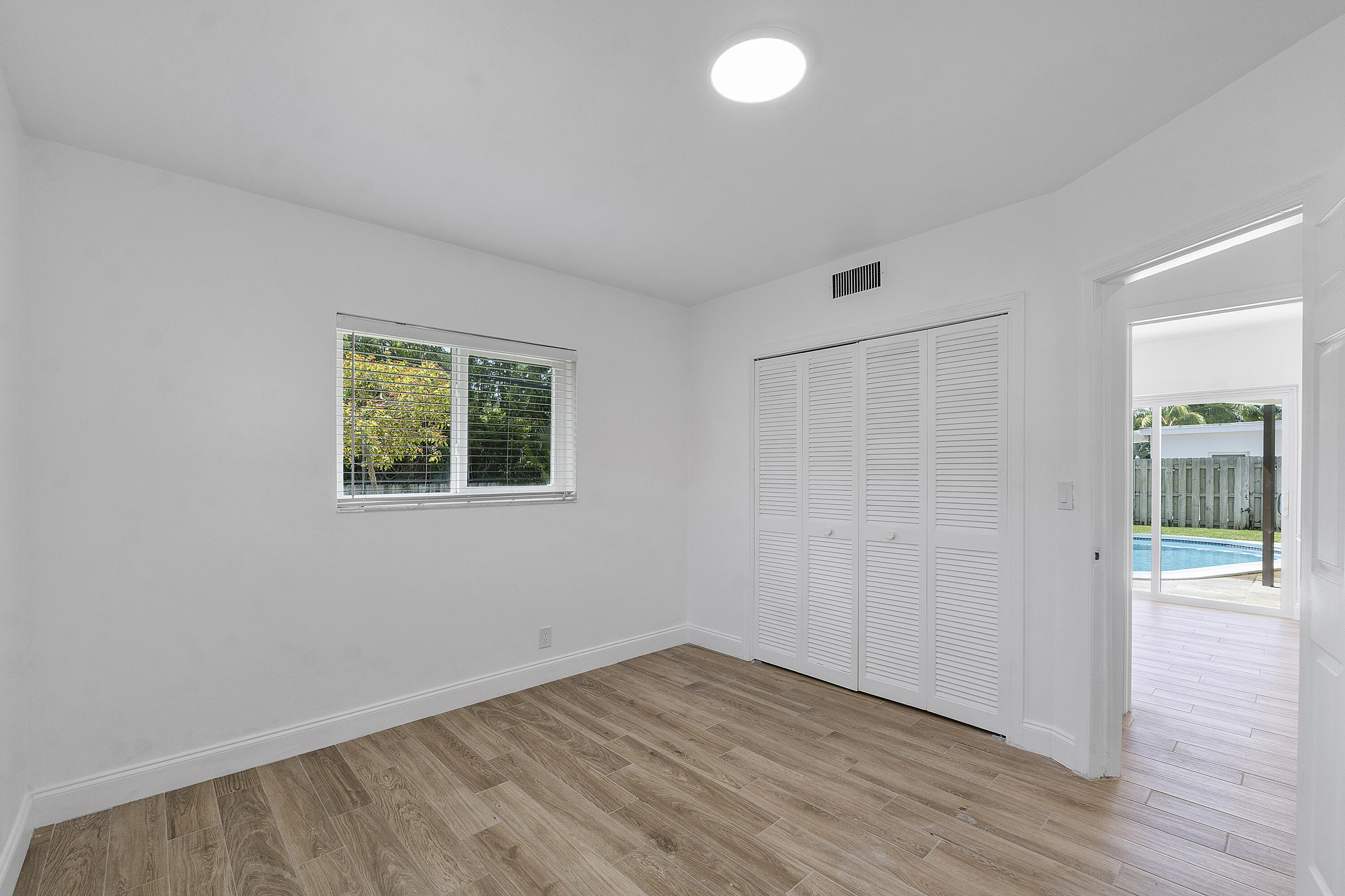 400 SW 9TH, Boca Raton FL 33486