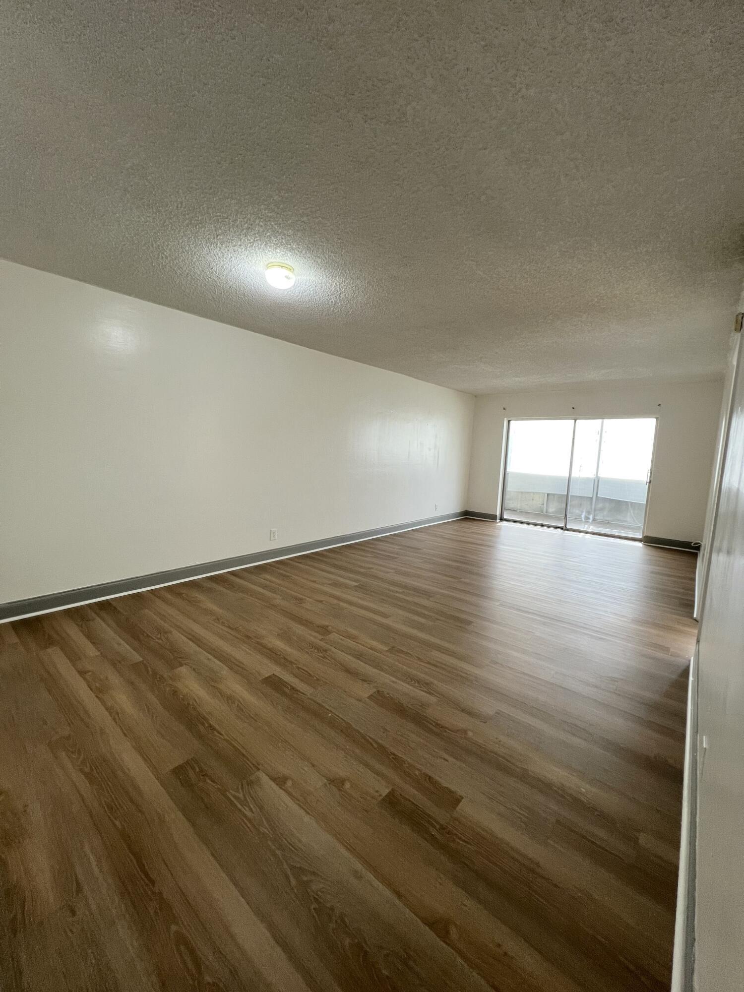 611 S STATE ROAD 7 #1B, Margate FL 33068
