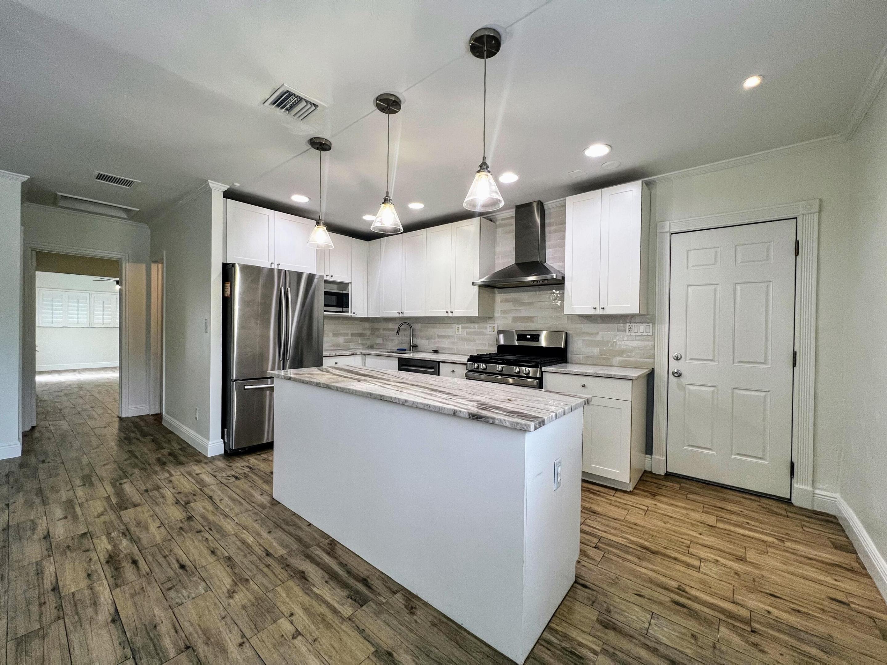 1730 NE 17TH, Fort Lauderdale FL 33305