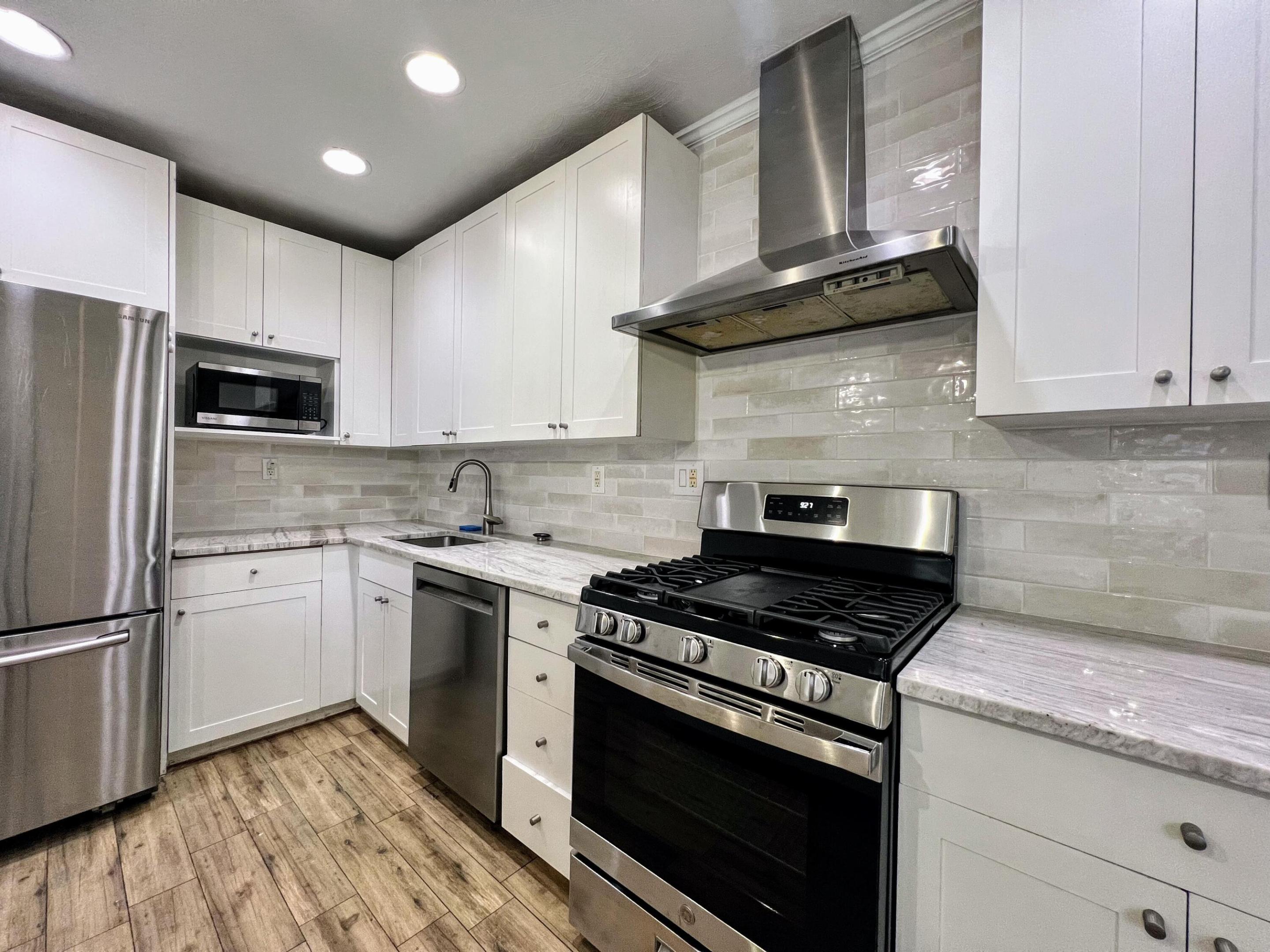 1730 NE 17TH, Fort Lauderdale FL 33305