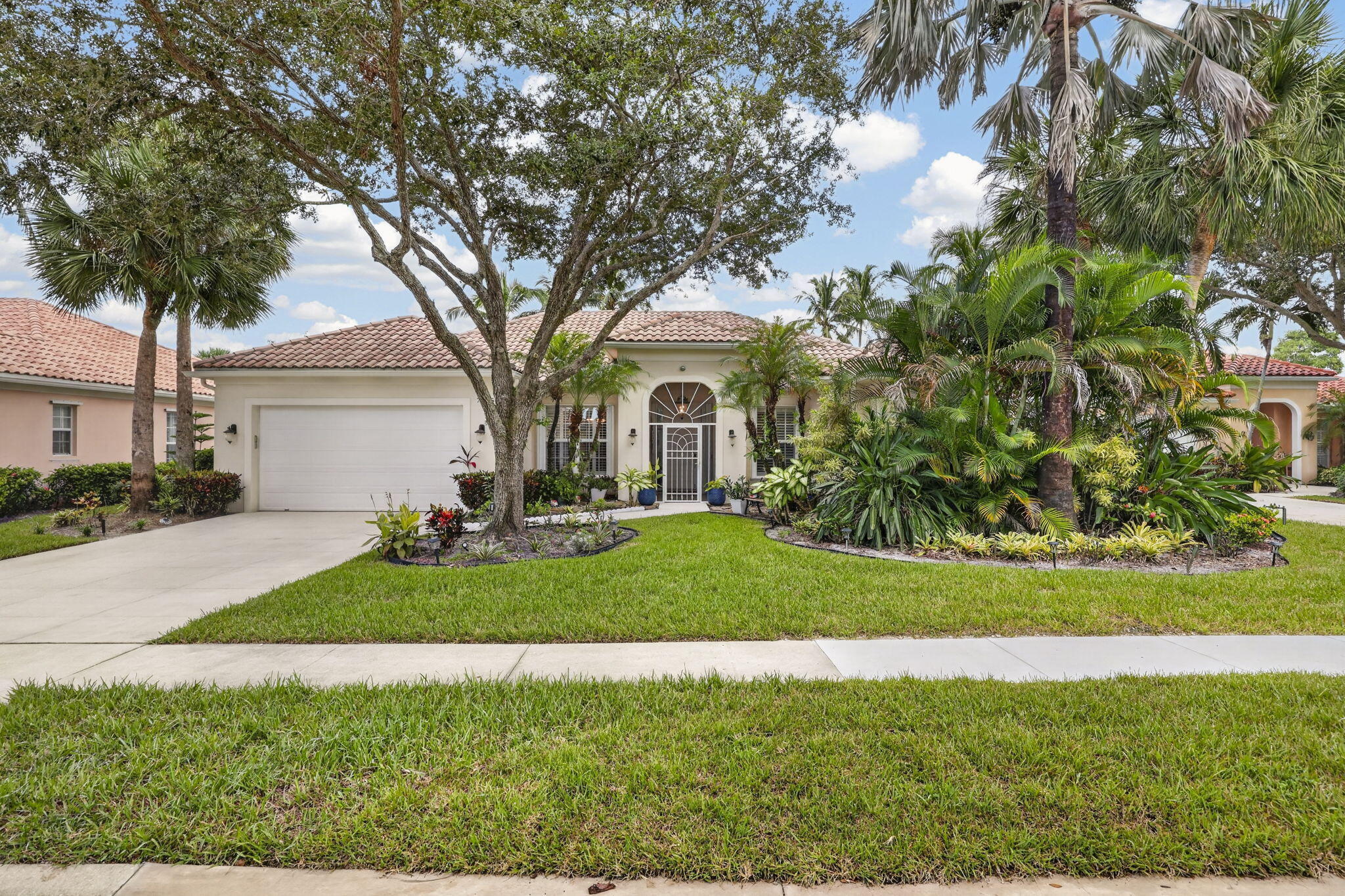 7605 Red River #Season, West Palm Beach FL 33411