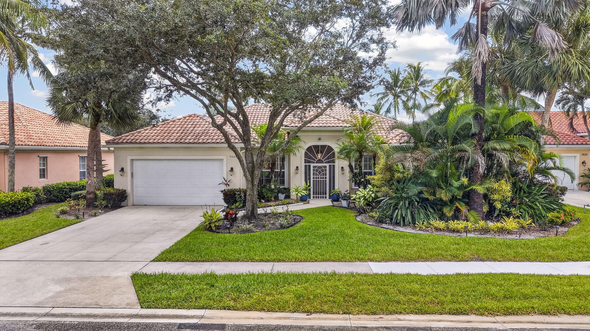 7605 Red River #Season, West Palm Beach FL 33411