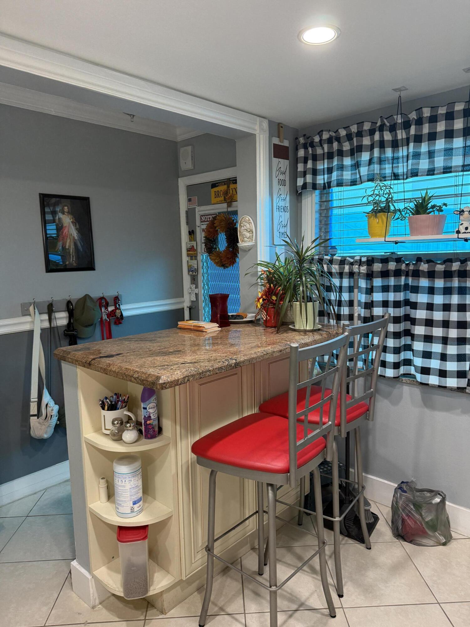2402 Antigua #Unit g3, Coconut Creek FL 33066