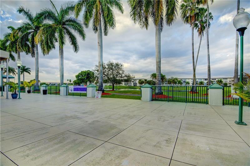2402 Antigua #Unit g3, Coconut Creek FL 33066