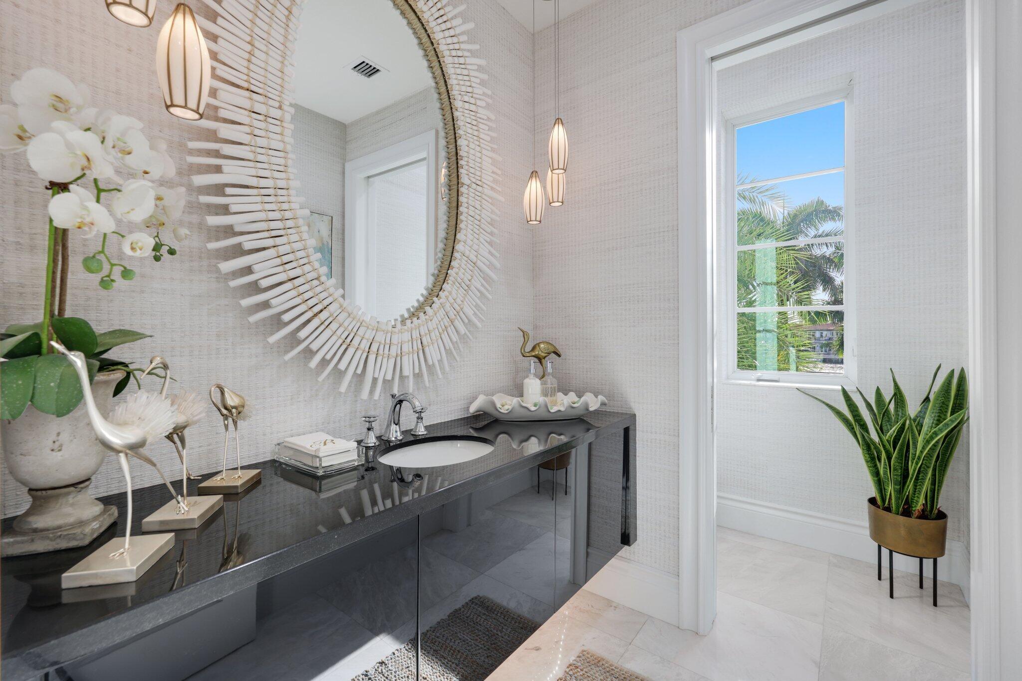 1001 HILLSBORO MILE, Hillsboro Beach FL 33062